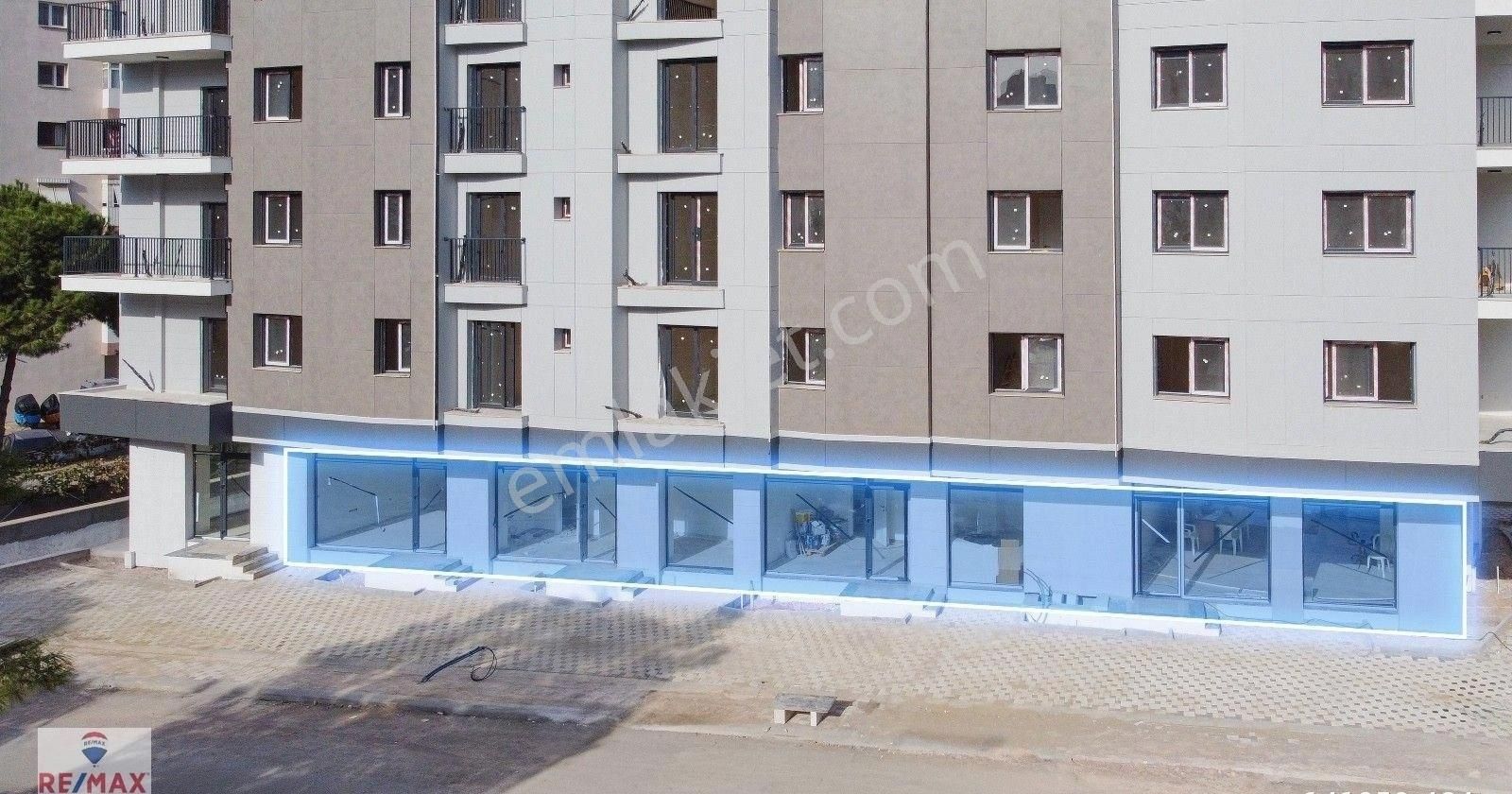 Bayraklı Yüzbaşı İbrahim Hakkı Cad. Kurumsala Kiralık Dükkan - Görsel 4