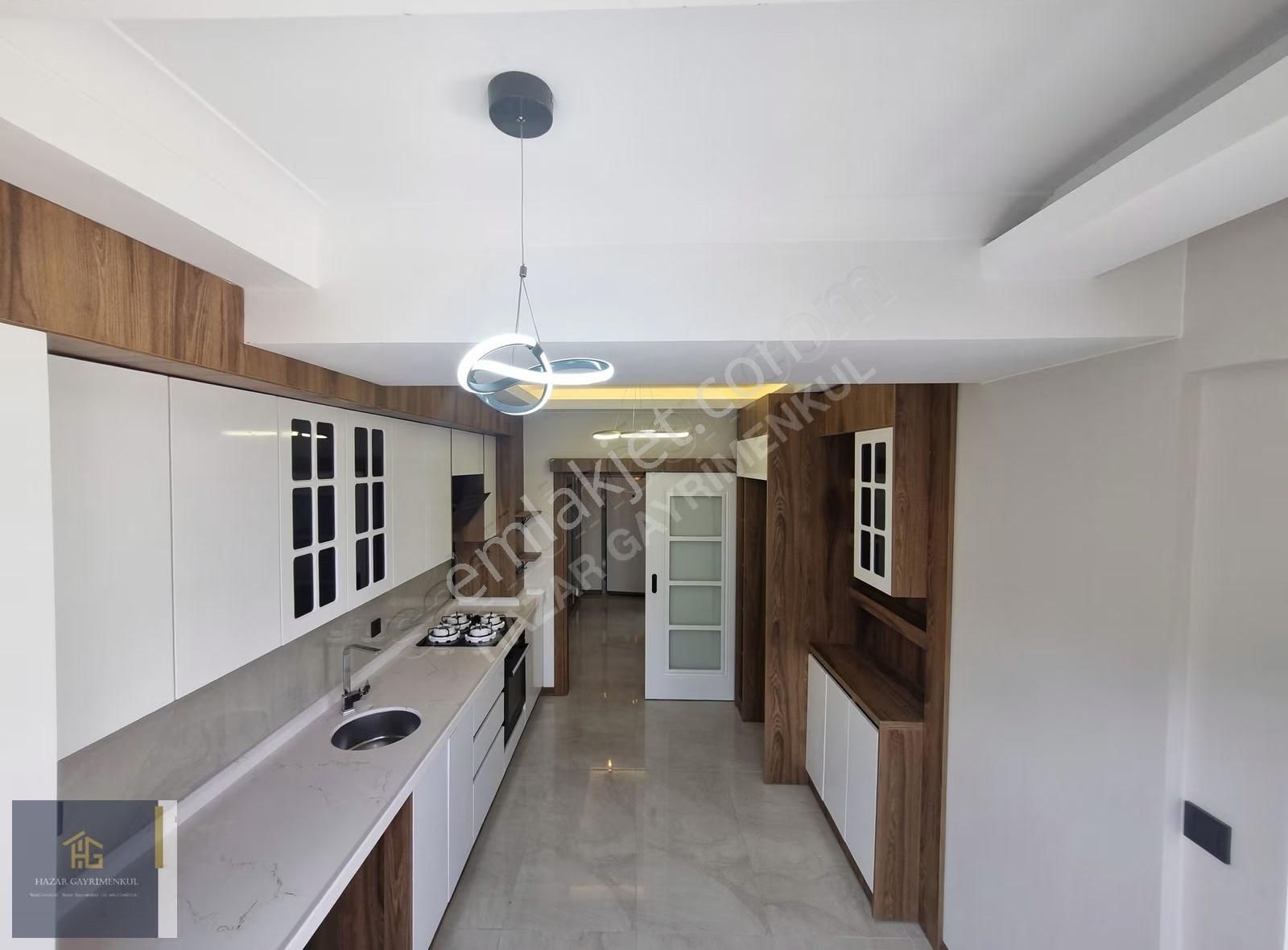 Sincan Yenikente Okullar Bölgesinde Lüx Yapılı Ara Kat 3+1 Daire - Görsel 24