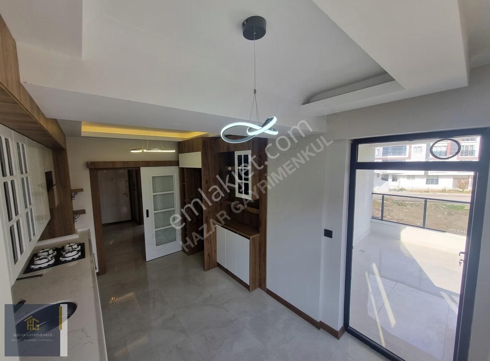 Sincan Yenikente Okullar Bölgesinde Lüx Yapılı Ara Kat 3+1 Daire - Görsel 15