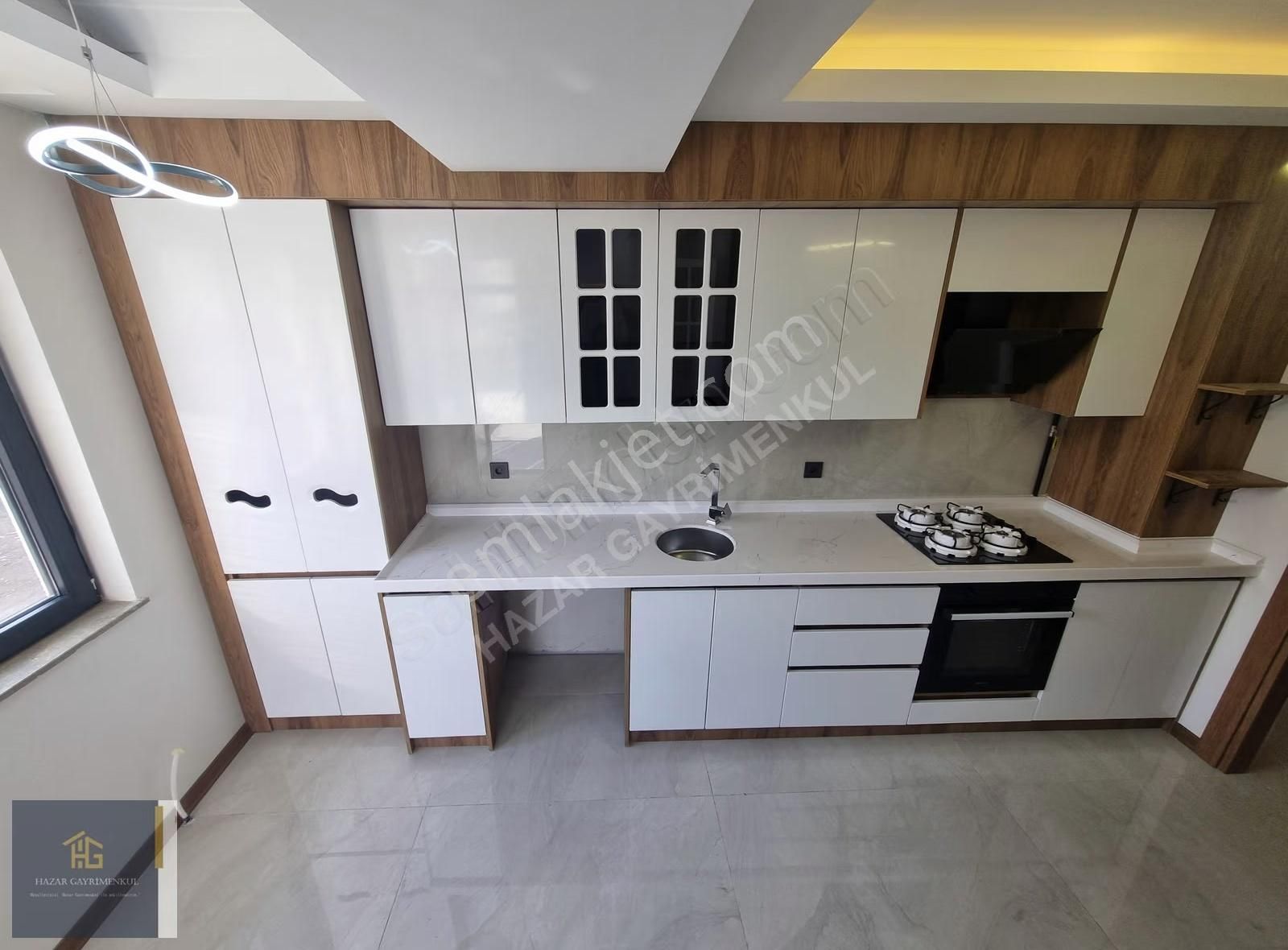 Sincan Yenikente Okullar Bölgesinde Lüx Yapılı Ara Kat 3+1 Daire - Görsel 9