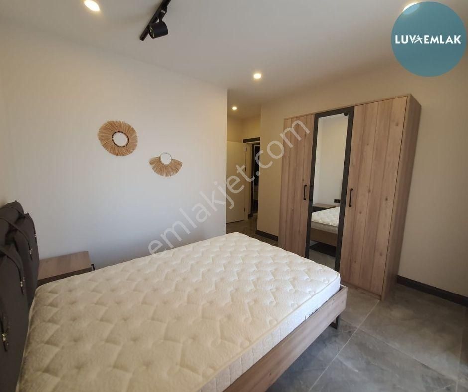 Didim Akbük’te Tam Müstakil Özel Havuzlu Deniz Manzaralı Villa - Görsel 17