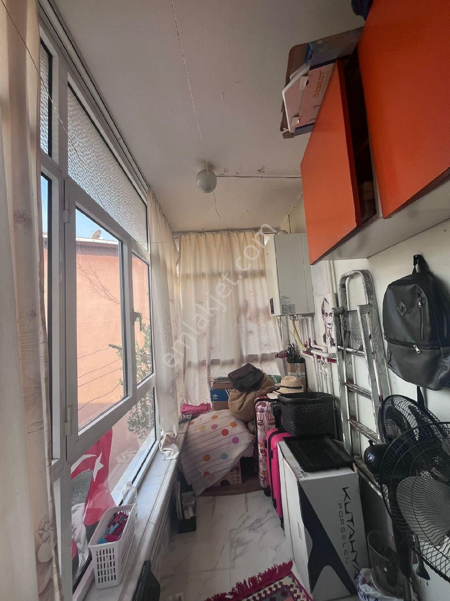 Fatih Kocamustafapaşa Sümbülefendi Duhaniye Güntaş Bloklarında 100 M2 Kiracılı - Görsel 20