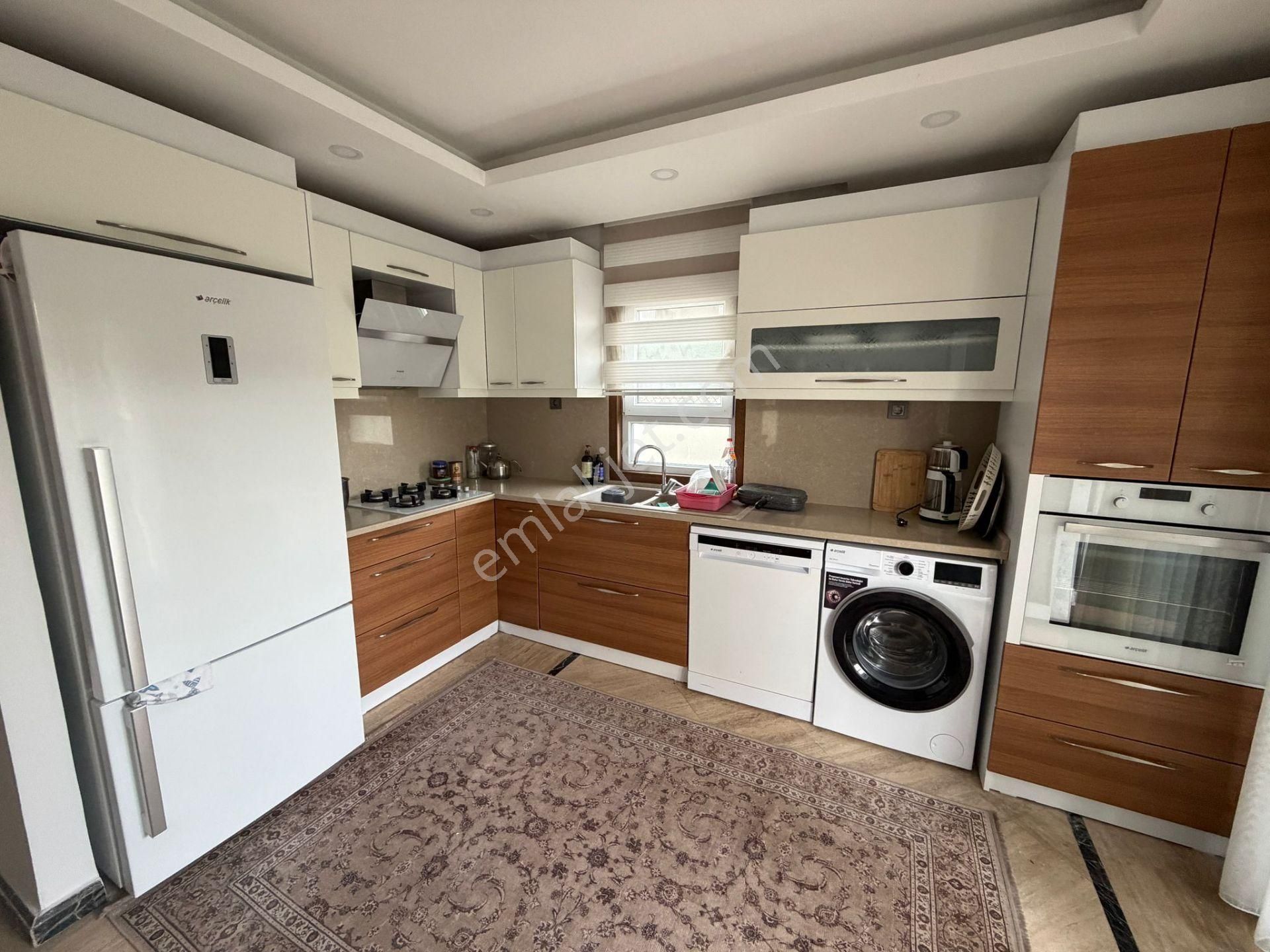 Küçükbük Royal Garden'da Doğa Ve Denizle İç İçe Müstakil Yaşam - Görsel 11