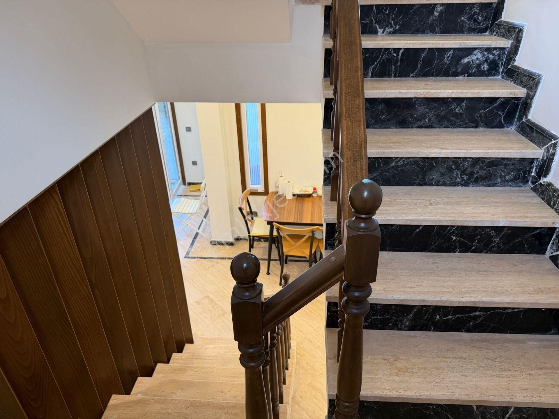 Küçükbük Royal Garden'da Doğa Ve Denizle İç İçe Müstakil Yaşam - Görsel 14