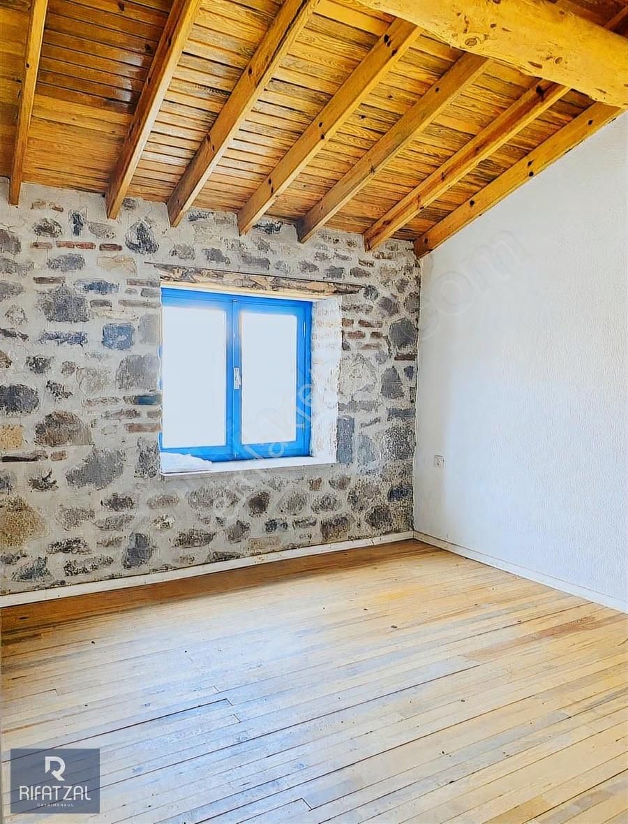 Küçükköy'de 80 M2 2+1 - 40 M2 Bahçeli Müstakil Taş Evler - Görsel 9