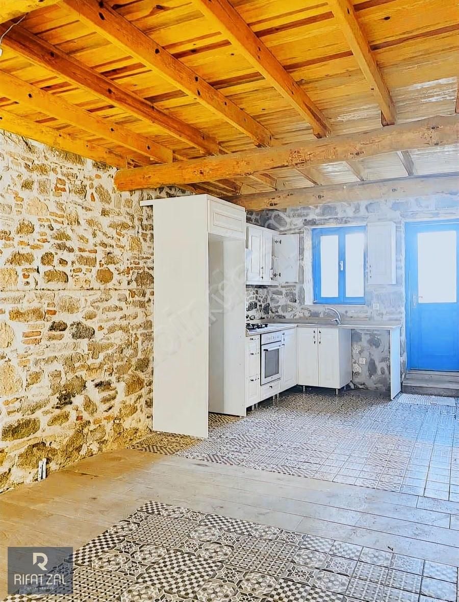 Küçükköy'de 80 M2 2+1 - 40 M2 Bahçeli Müstakil Taş Evler - Görsel 29