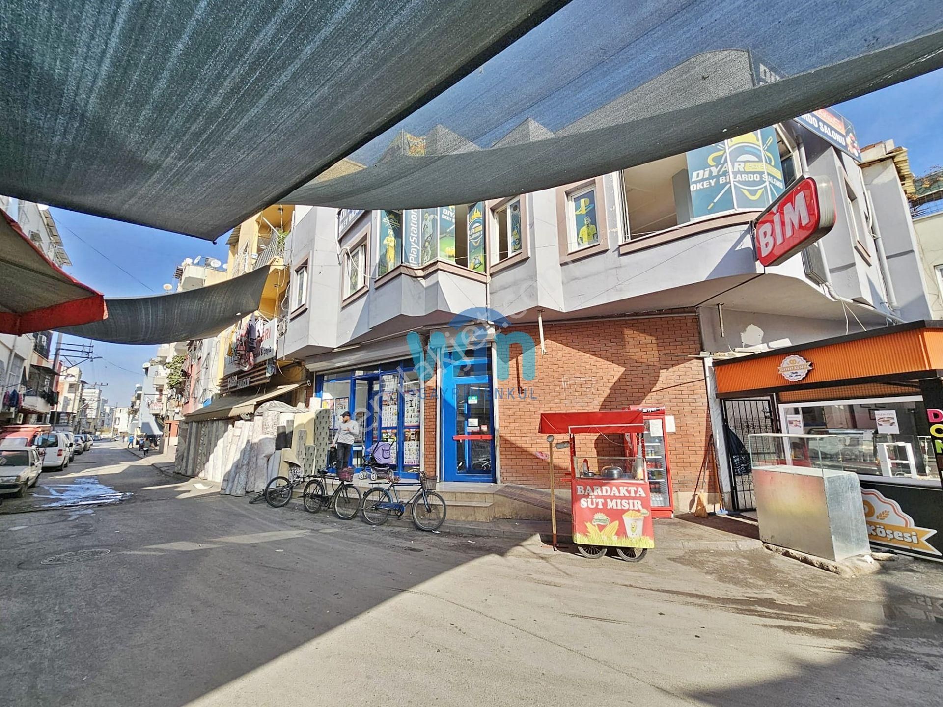 Win'den Yeni Pazar'da Komple Satılık 3 Parsel Ticari Bina - Görsel 3