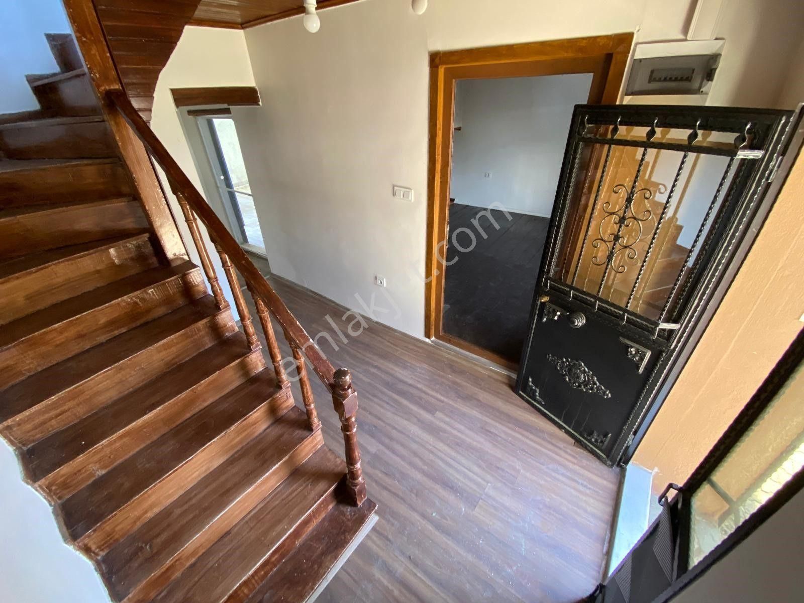 ▀jet Emlaktan Zeytinli'de Satılık Müstakil Bahçeli Geniş Köy Evi - Görsel 18