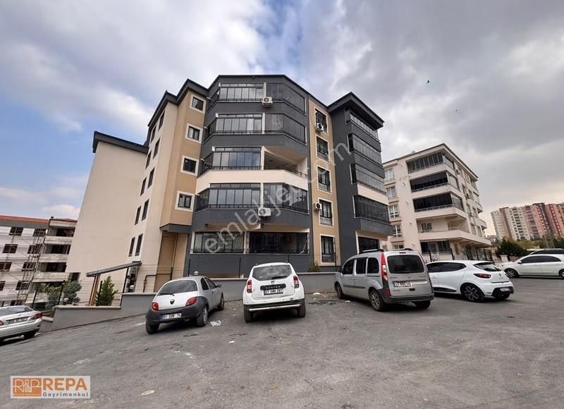 Repa Gayrimenkul Ömer Elşehadet'den Bülbülzade'de Satılık 2,5+1 - Görsel 3