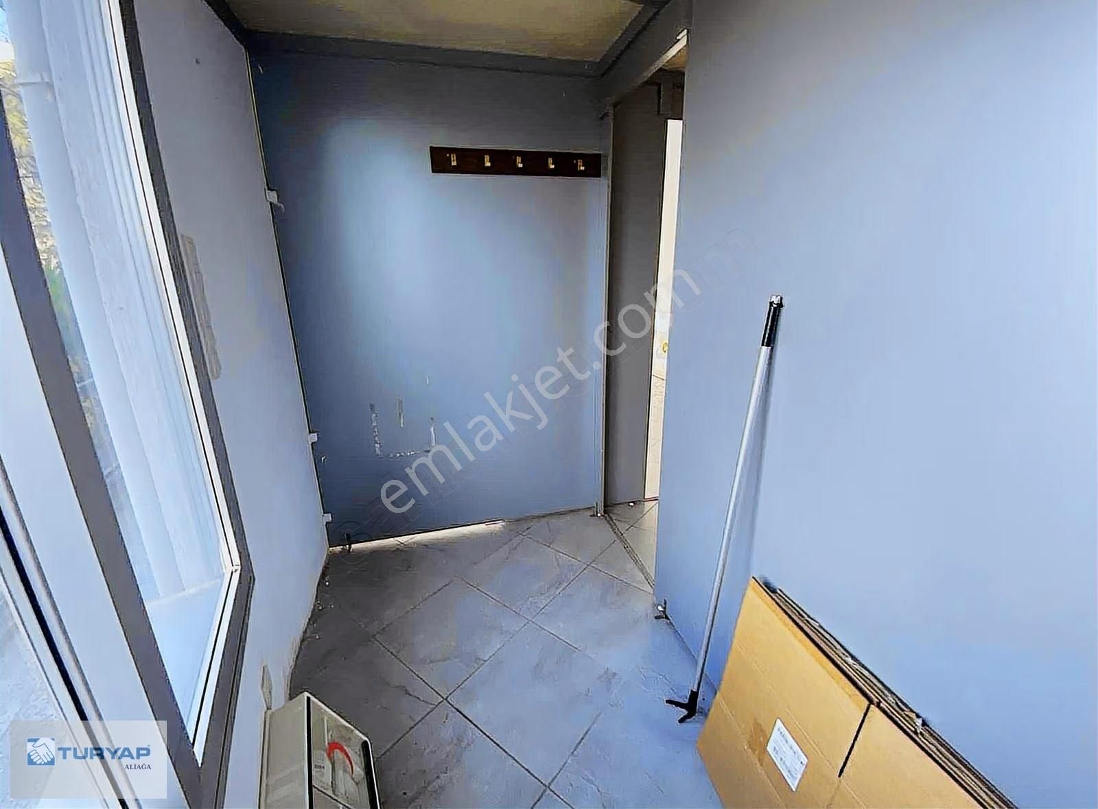 Aliağa Da Merkezi Lokasyonda Kiralık Dükkan - Görsel 19