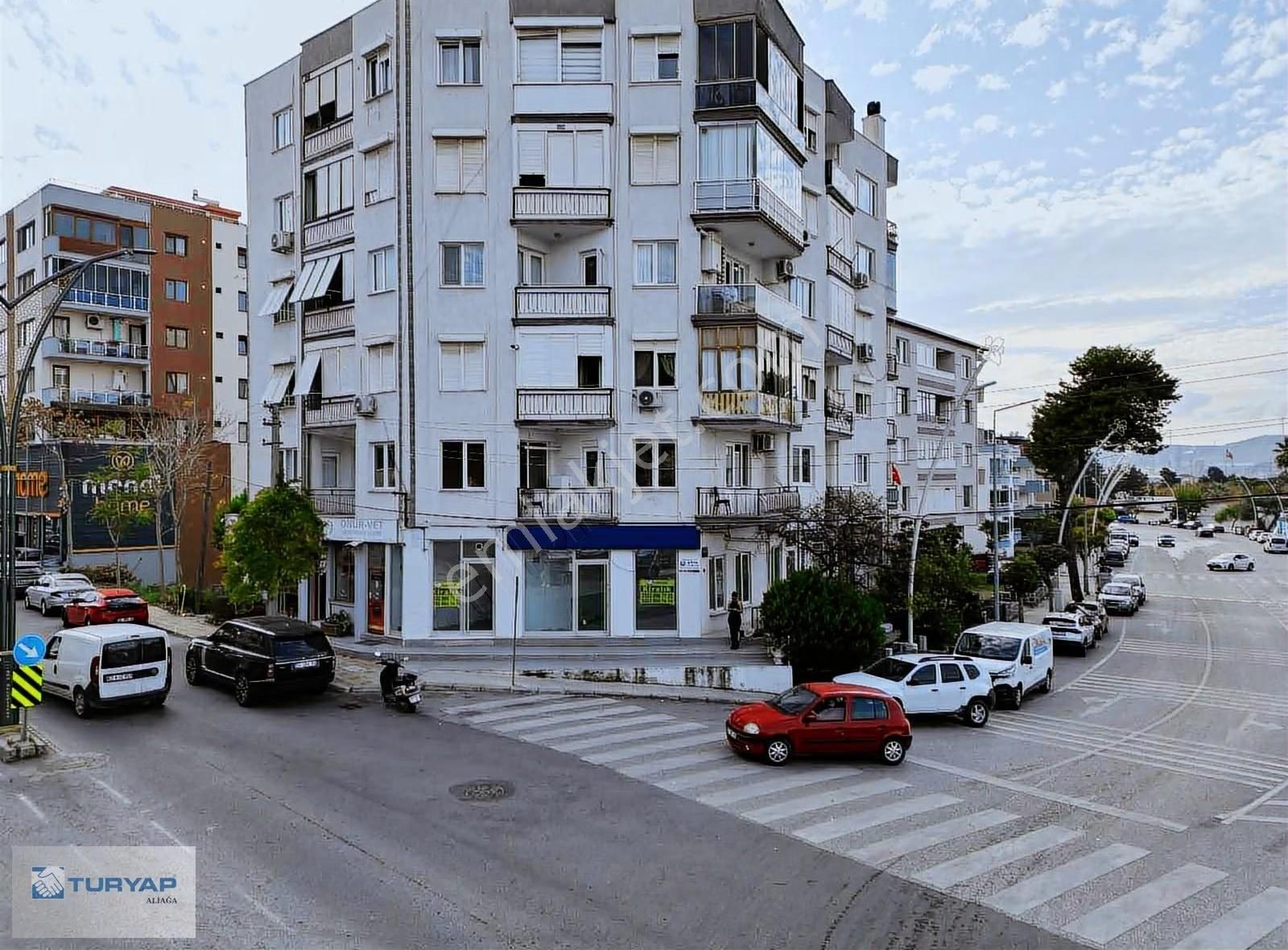 Aliağa Da Merkezi Lokasyonda Kiralık Dükkan - Görsel 16