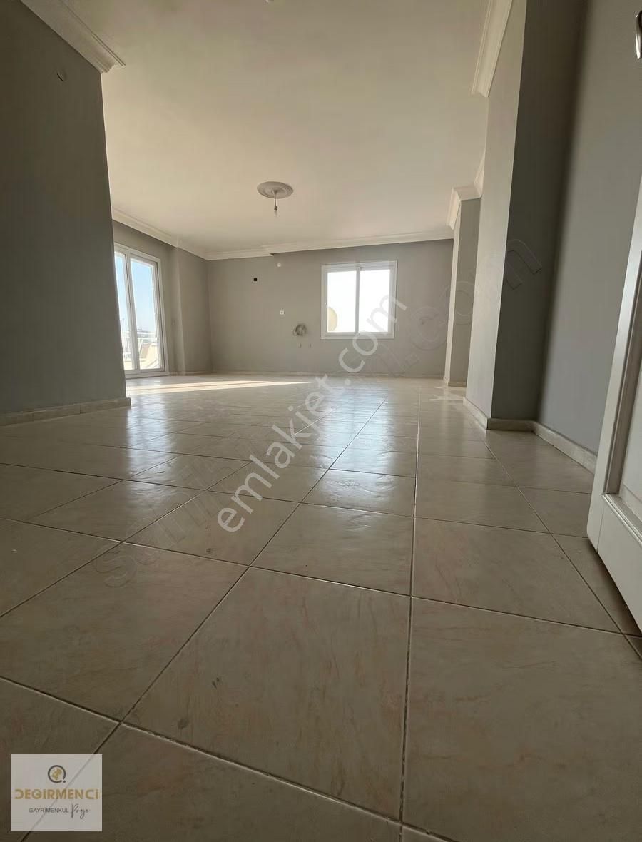 A.değirmenci'den Eski Mezitlide Süper Konumlu 3+1 Kiralık Daire - Görsel 2