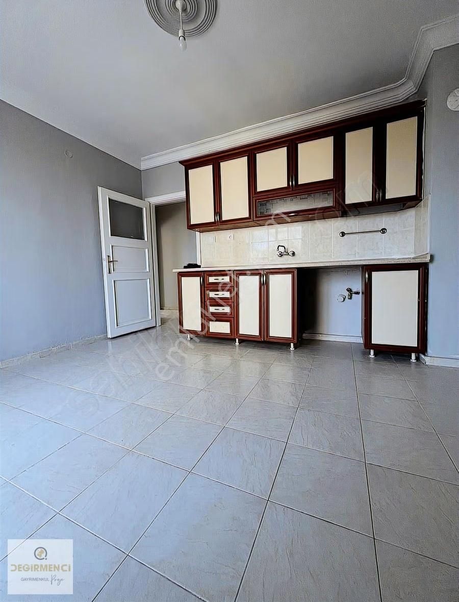 A.değirmenci'den Eski Mezitlide Süper Konumlu 3+1 Kiralık Daire - Görsel 30