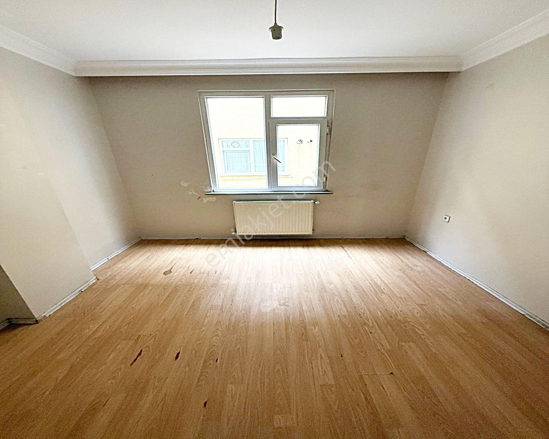 Metrobüse Yakın Ufuk Caddesinde Temiz Ferah 2+1 Kiralık Daire - Görsel 16