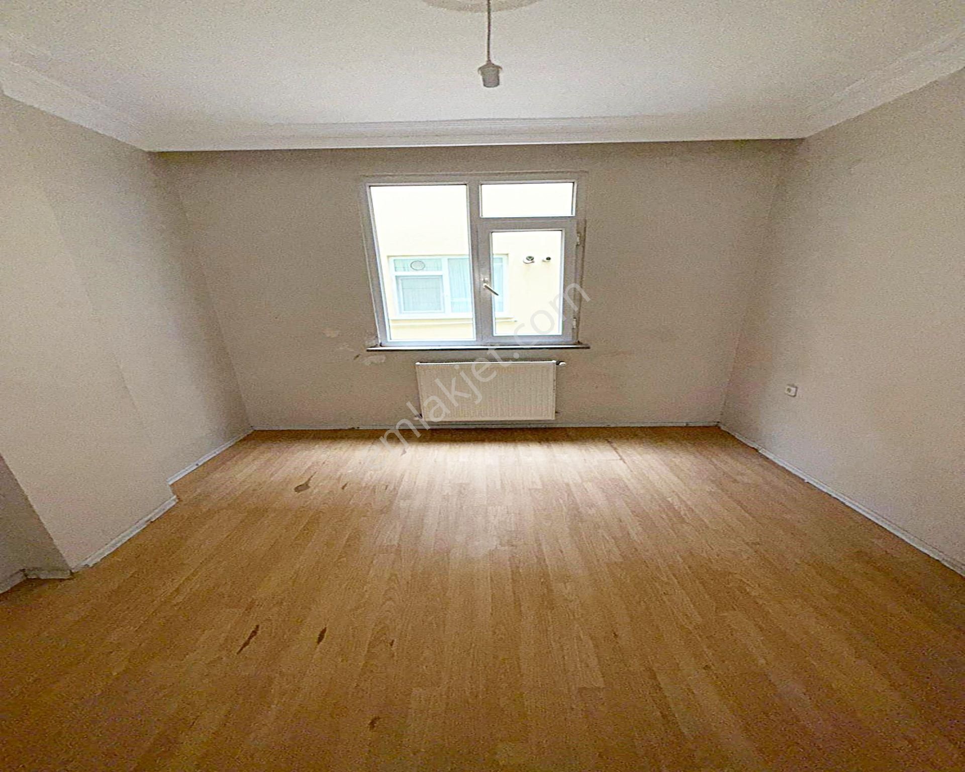 Metrobüse Yakın Ufuk Caddesinde Temiz Ferah 2+1 Kiralık Daire - Görsel 21