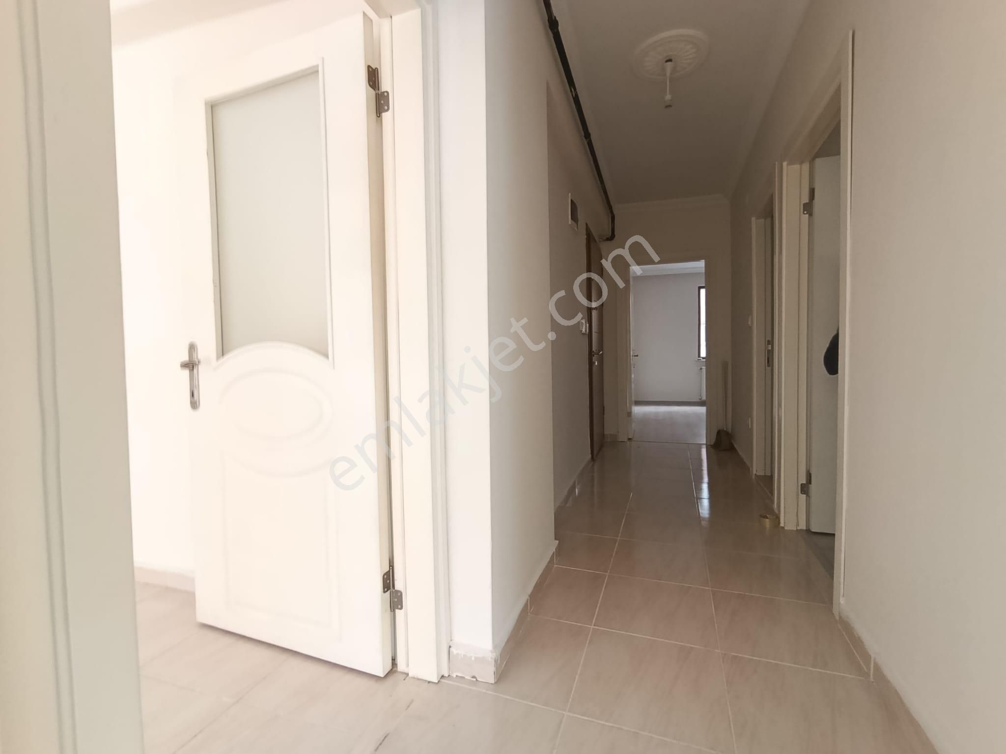 Taşınmaya Hazır - 1.kat - Asansörlü - Ön Cephe - Masrfasız - Geniş M2 - 2+1 - Görsel 9