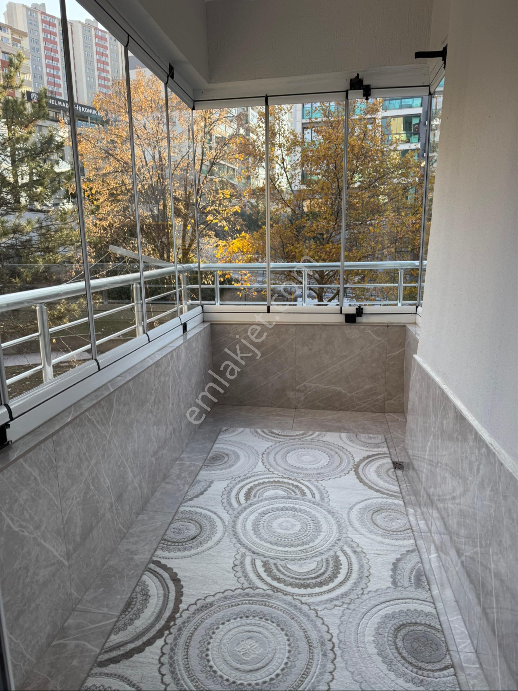 Sahibinden Dikmen Caddesi Üzeri 3+1 Daire - Görsel 13