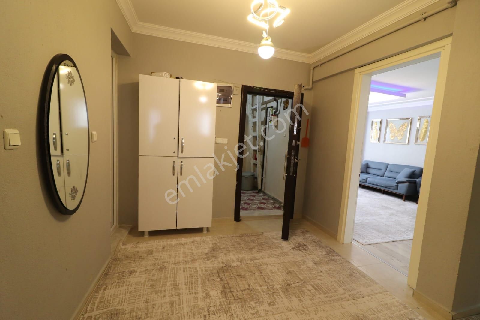 Buca Yenigün Mah. Satılık Komple Bina - Görsel 3