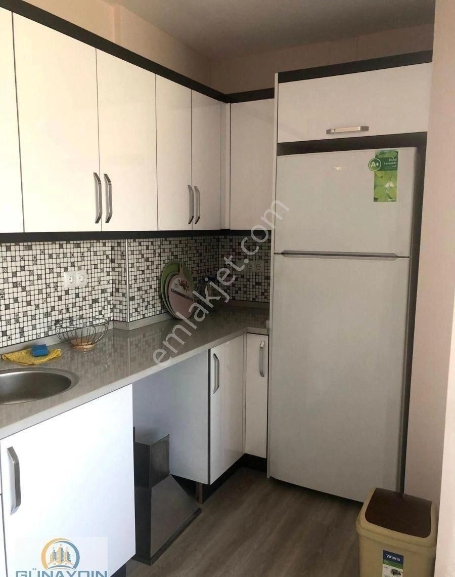 Günaydın Emlaktan Cumhuriyetde Eşyalı 1+1 Satılık Daire - Görsel 2