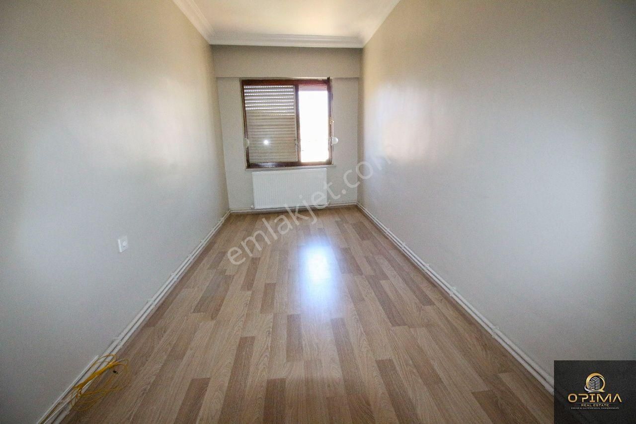 Opima Emlaktan Alaettin Mahallesinde Doğalgazlı 2+1 Kiralık Daire - Görsel 26