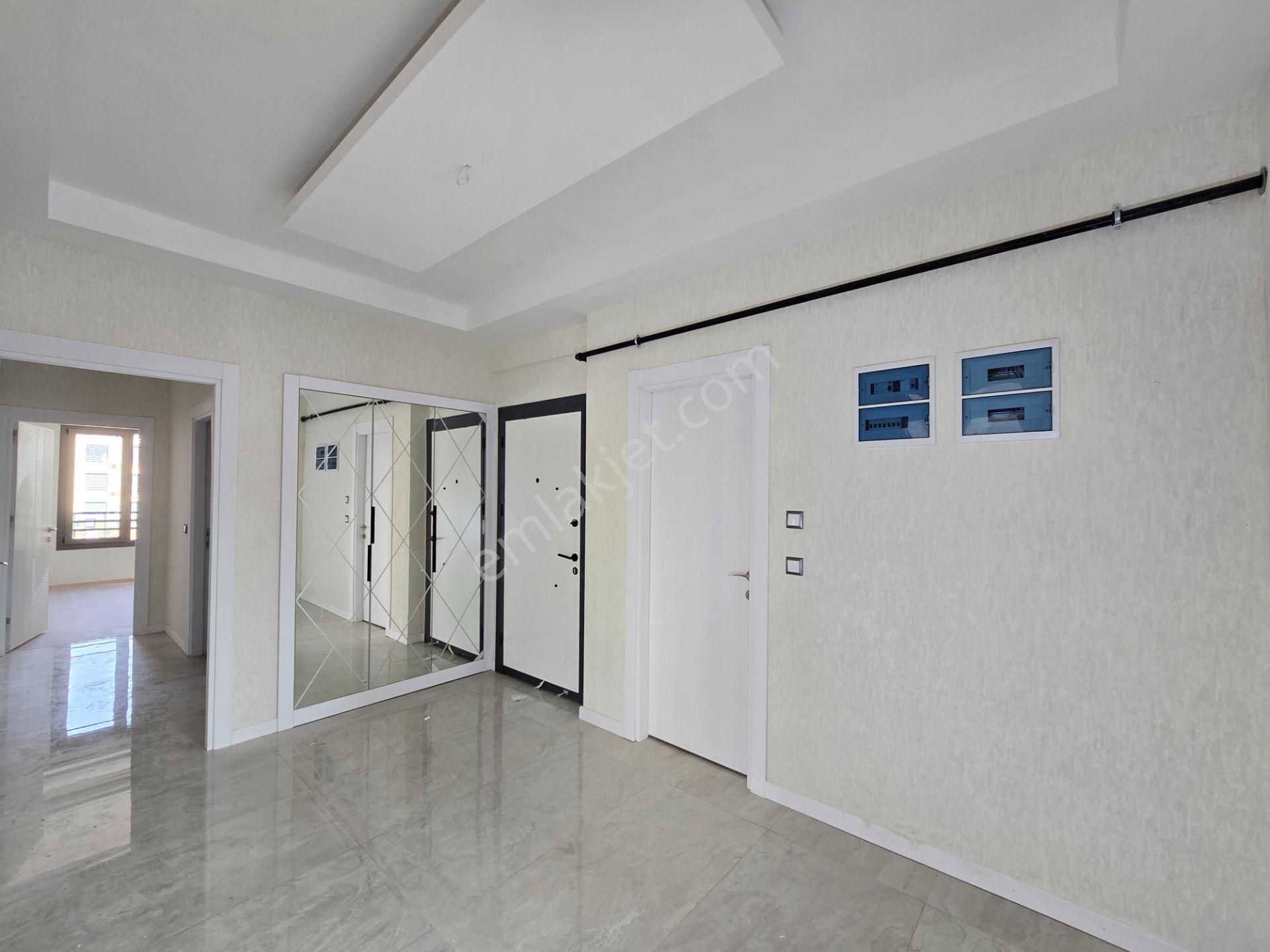 İşyapar Gayrimenkulden Selahaddin Eyyubi Mahallesinde Kızartma Ocaklı 3+1 Ultra Lüks Daireler - Görsel 5