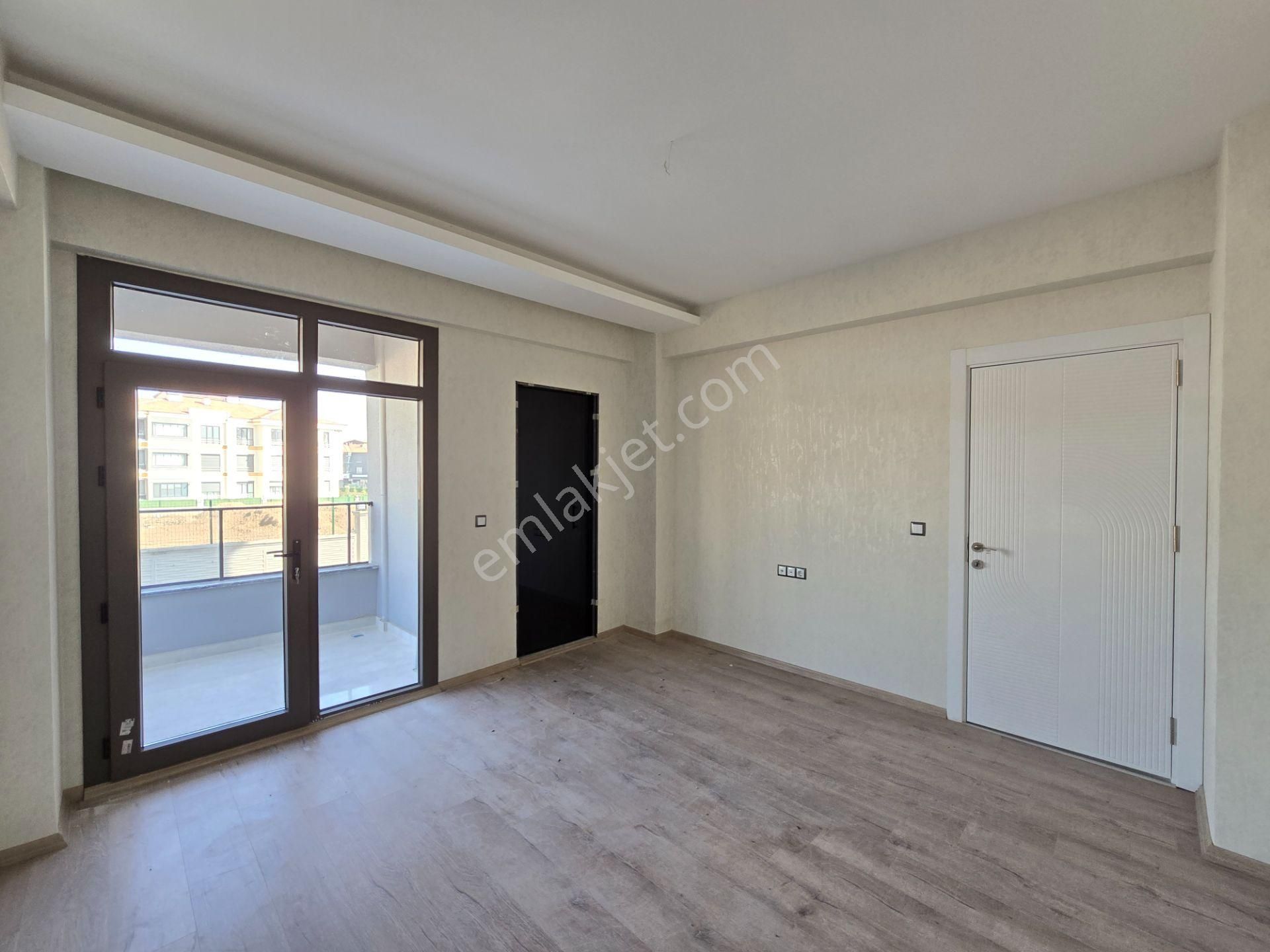 İşyapar Gayrimenkulden Selahaddin Eyyubi Mahallesinde Kızartma Ocaklı 3+1 Ultra Lüks Daireler - Görsel 34