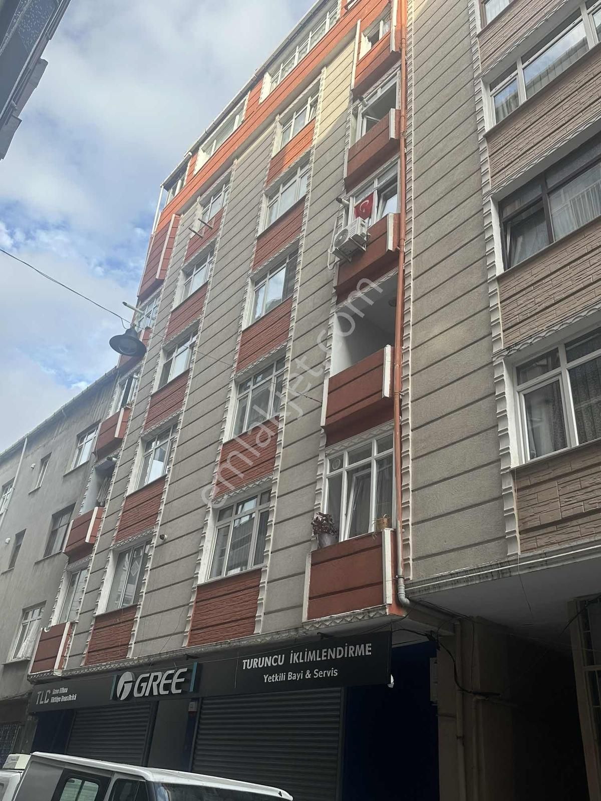 Akdoğan Emlaktan 100 M2 Masrafsız Daire Arsa Tapulu