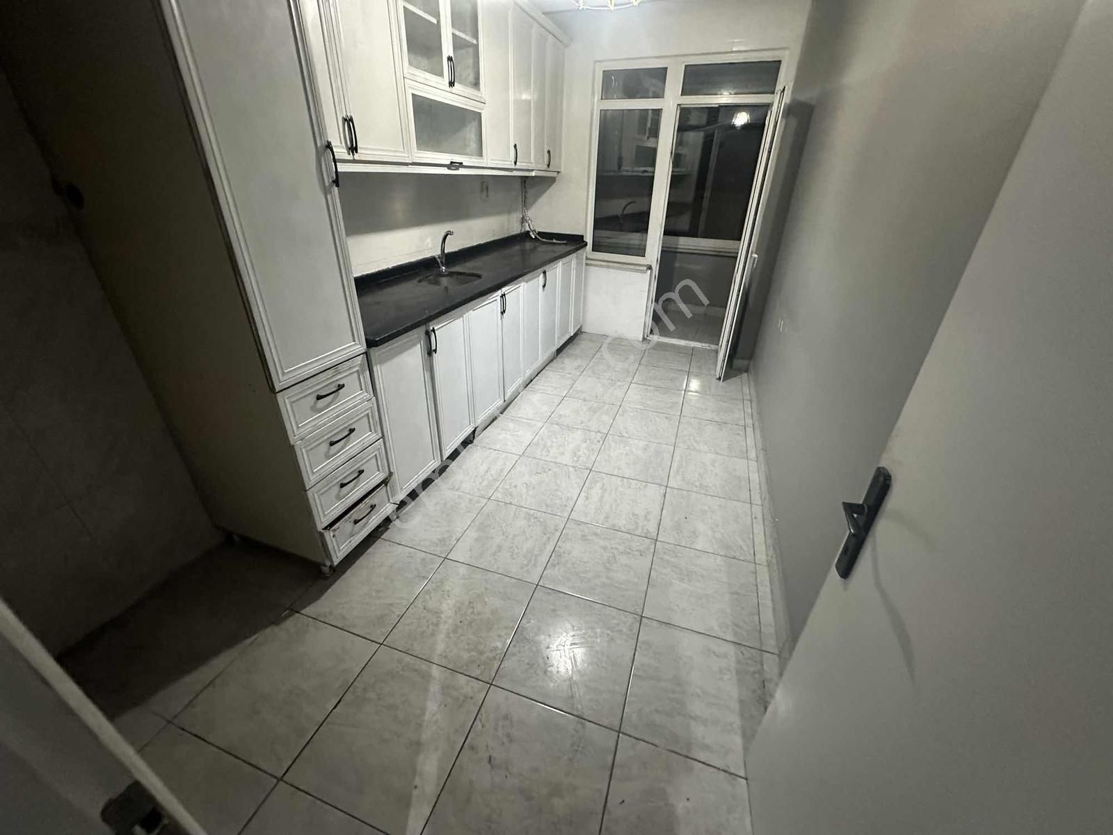 Akdoğan Emlaktan 140. M2 Arsa Tapulu 3+1