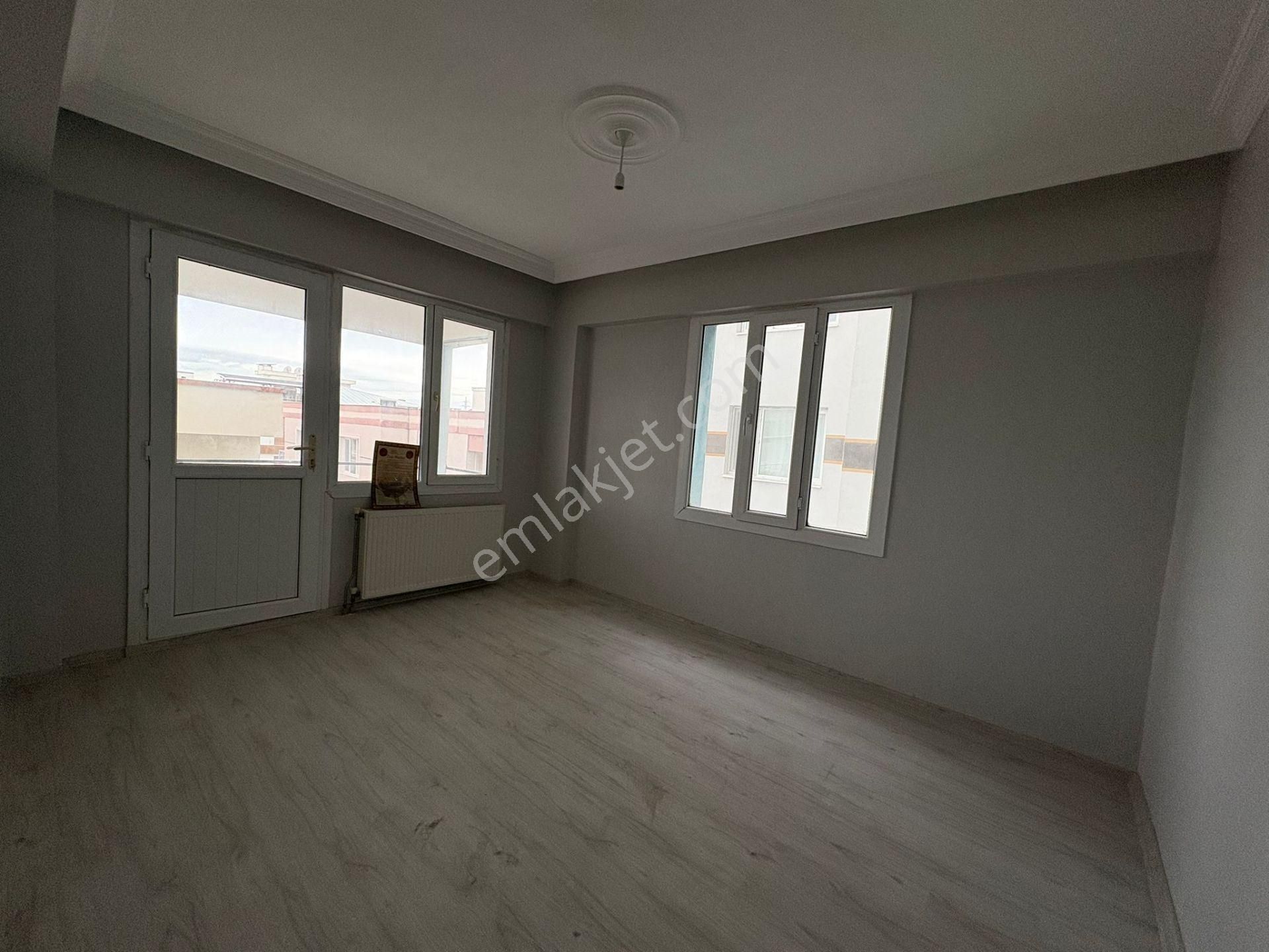 Devlet Hastanesi Yanı 3+1 Kapalı Mutfak Boyalı Kiralık Daire - Görsel 17