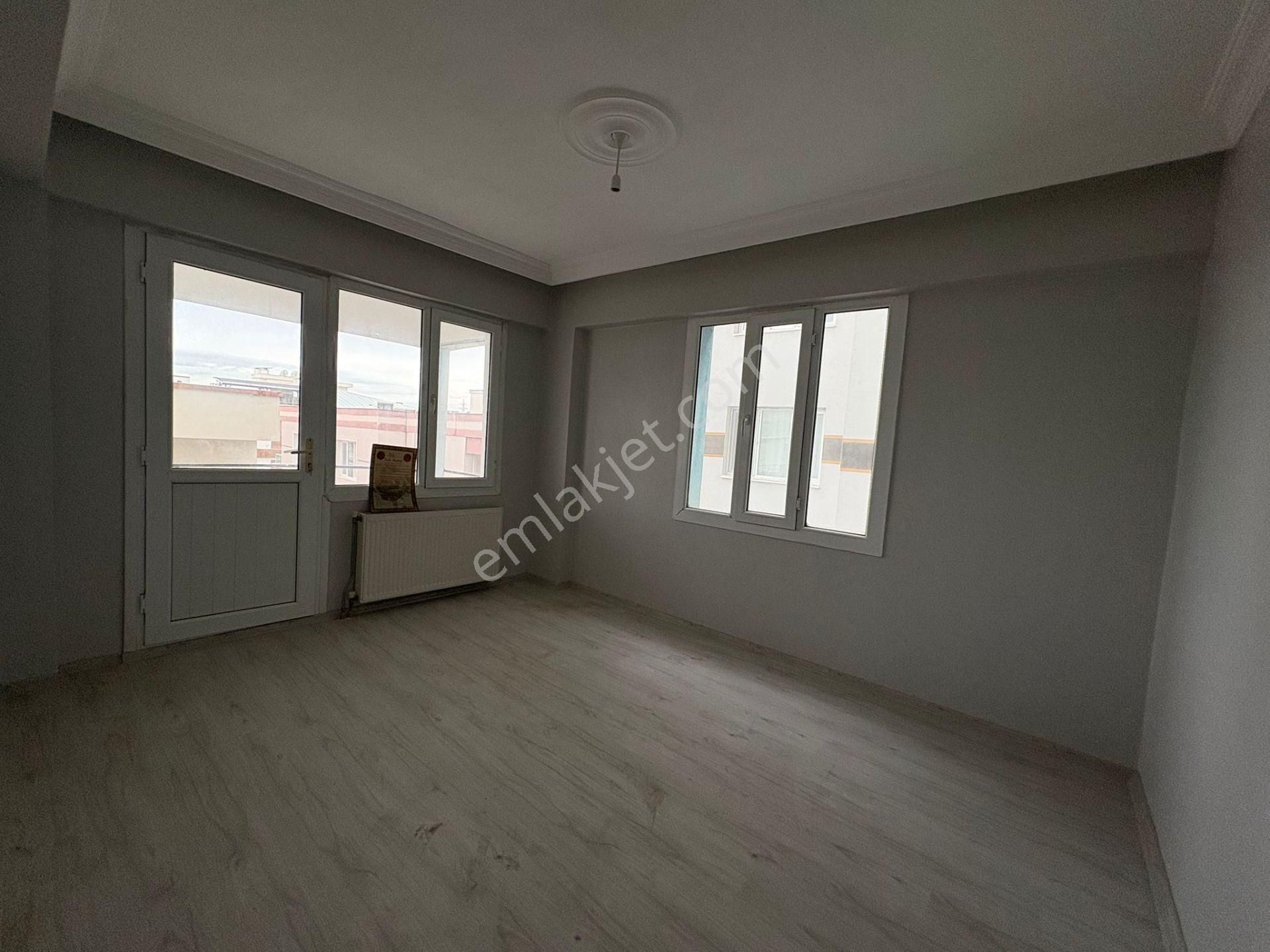 Devlet Hastanesi Yanı 3+1 Kapalı Mutfak Boyalı Kiralık Daire - Görsel 18