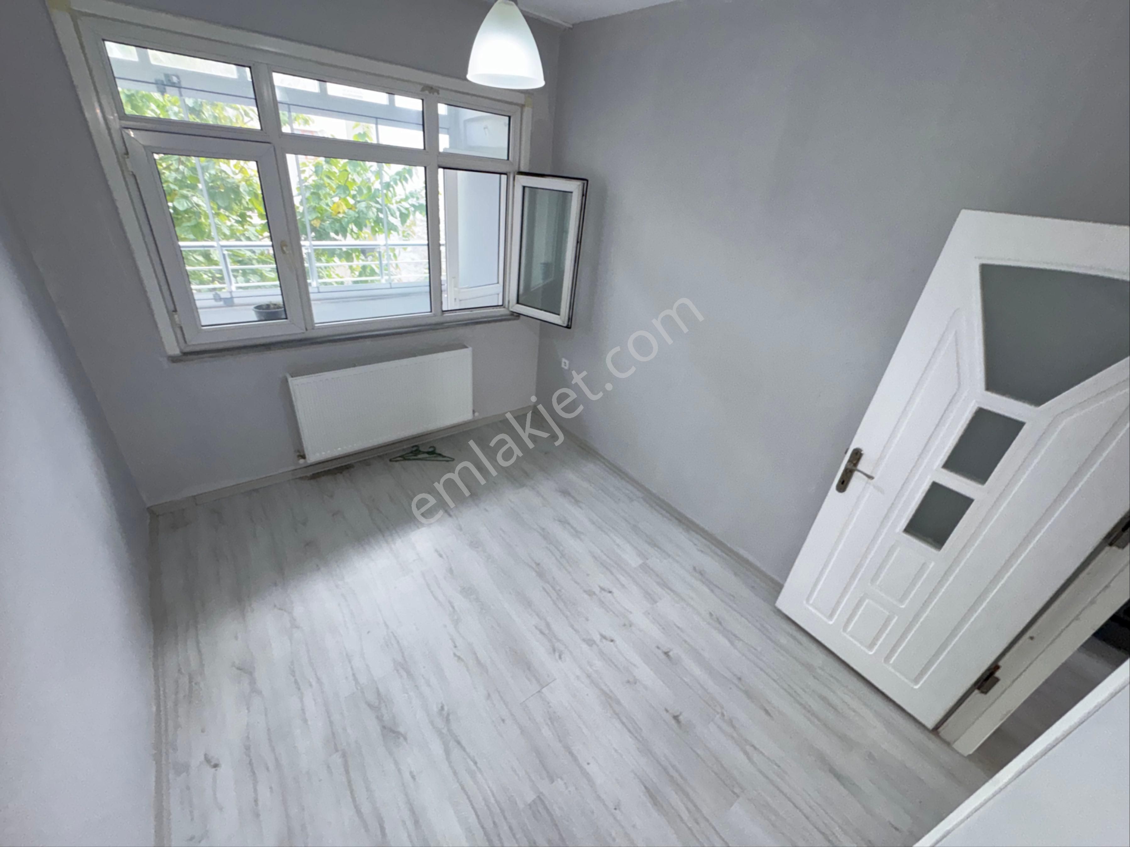 Zafer Yapdan Satılık Ortakat Daire 3.kat 2+1 100m2 Hisseli 28 Yaş İstanbul Sultangazi İsmetpaşa Mhde - Görsel 11