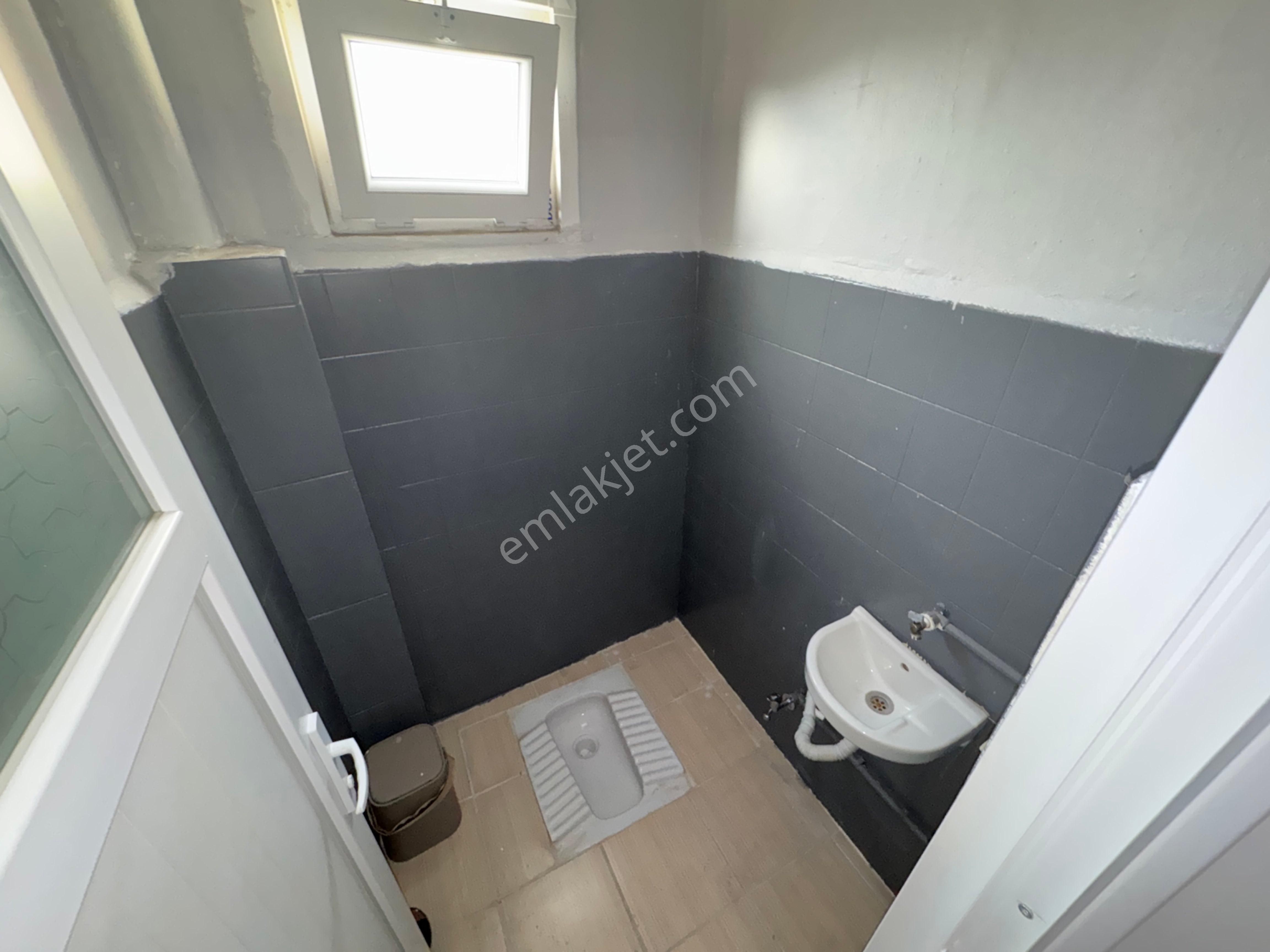 Zafer Yapdan Satılık Ortakat Daire 3.kat 2+1 100m2 Hisseli 28 Yaş İstanbul Sultangazi İsmetpaşa Mhde - Görsel 29