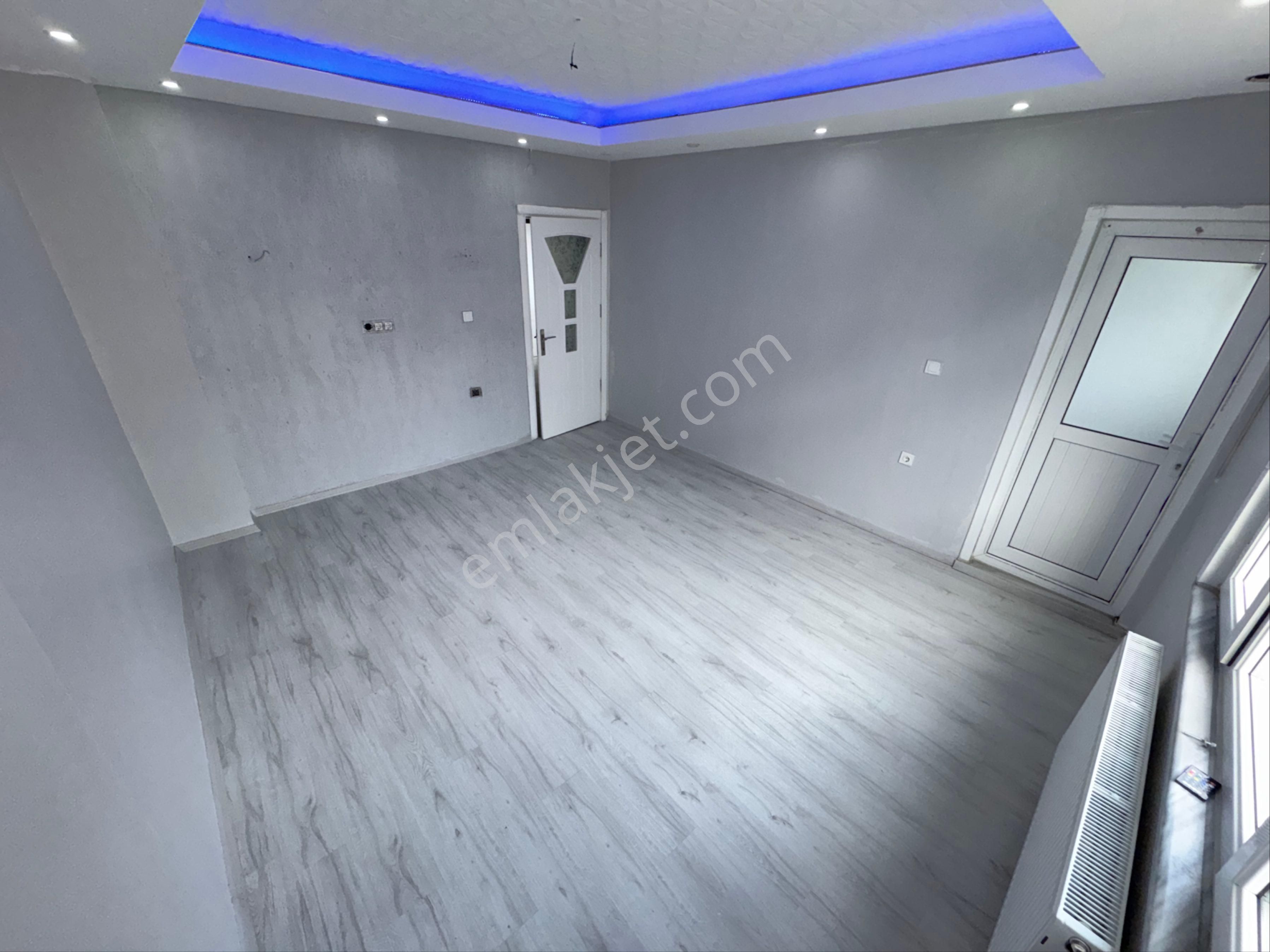 Zafer Yapdan Satılık Ortakat Daire 3.kat 2+1 100m2 Hisseli 28 Yaş İstanbul Sultangazi İsmetpaşa Mhde - Görsel 7