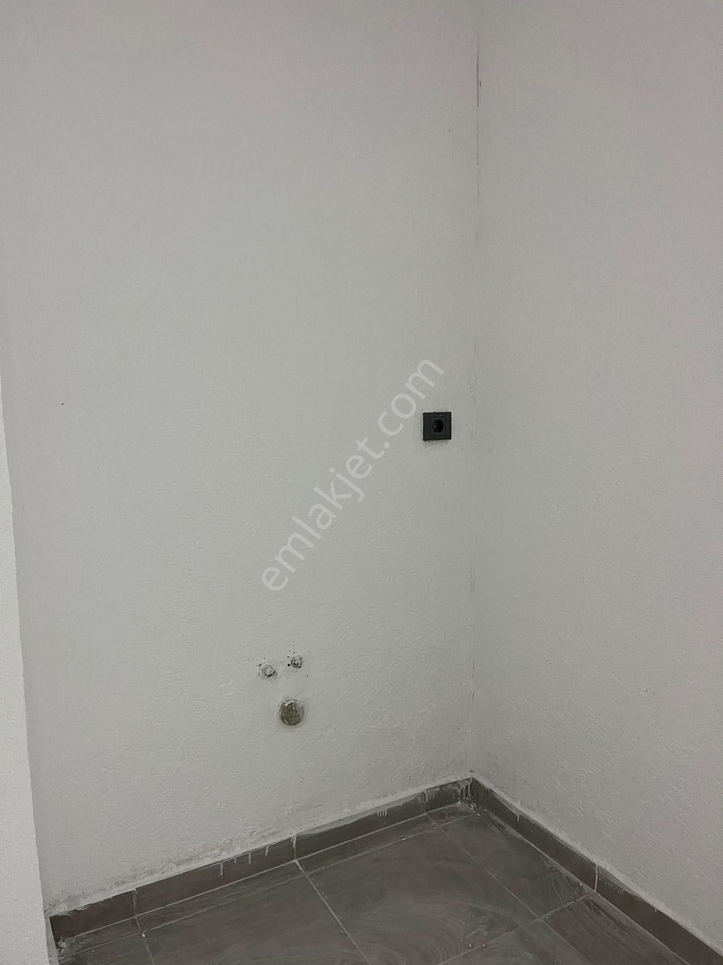 Kumburgaz Merkezde Kiralık Dükkan 2 Katlı 300 M2 Pazar Yolu Üstünde - Görsel 12