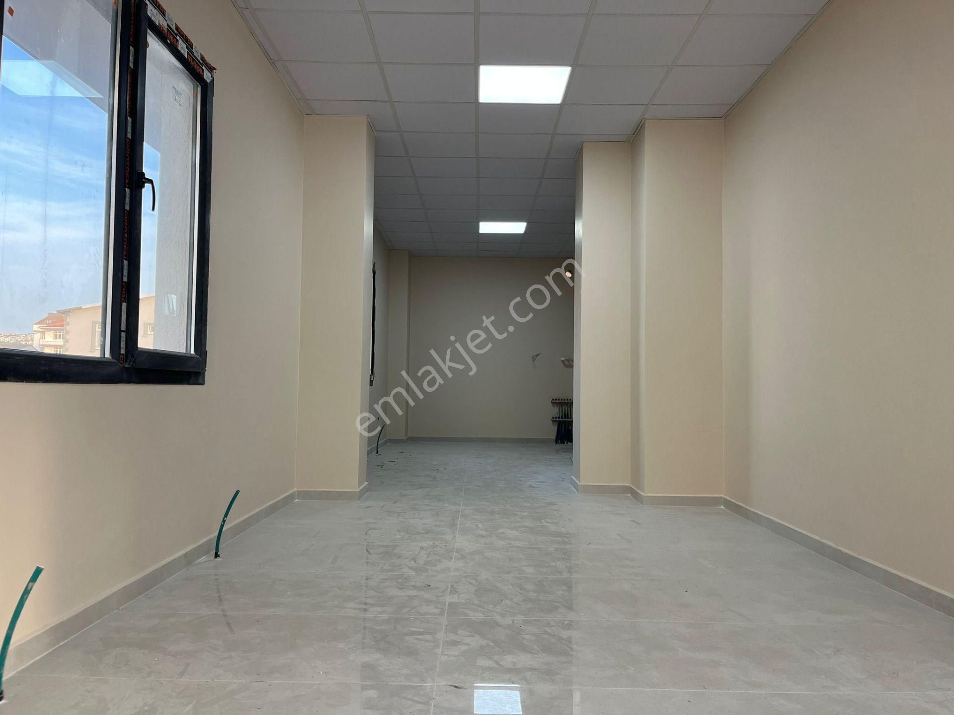 Kumburgaz Merkezde Kiralık Dükkan 2 Katlı 300 M2 Pazar Yolu Üstünde - Görsel 5