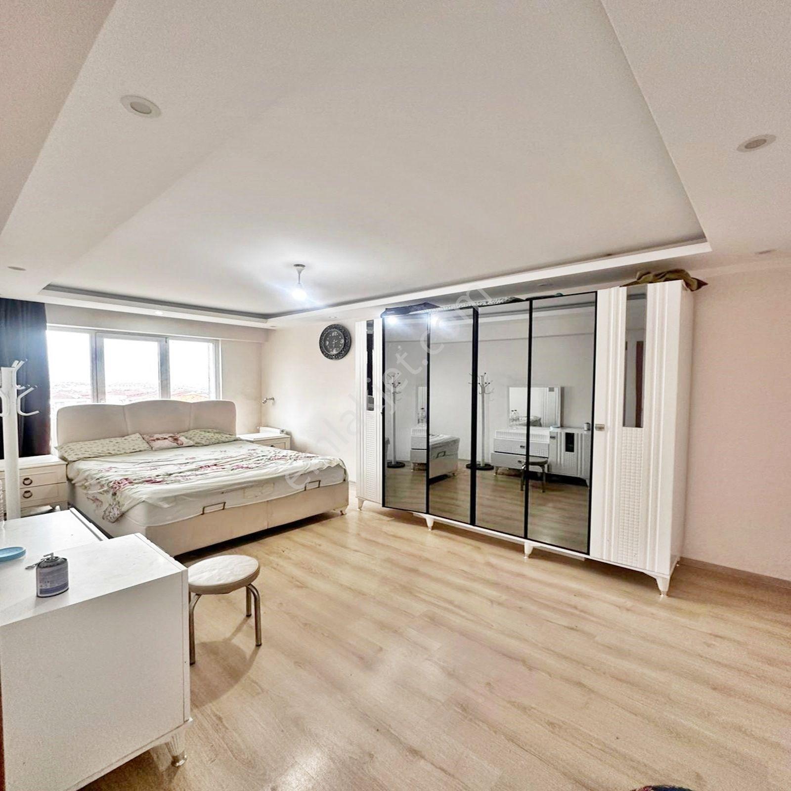 Esenyurt Atatürk Mah.2+1 95m2uygun Fiyatlı Arakat 2.980.000 Tl - Görsel 4