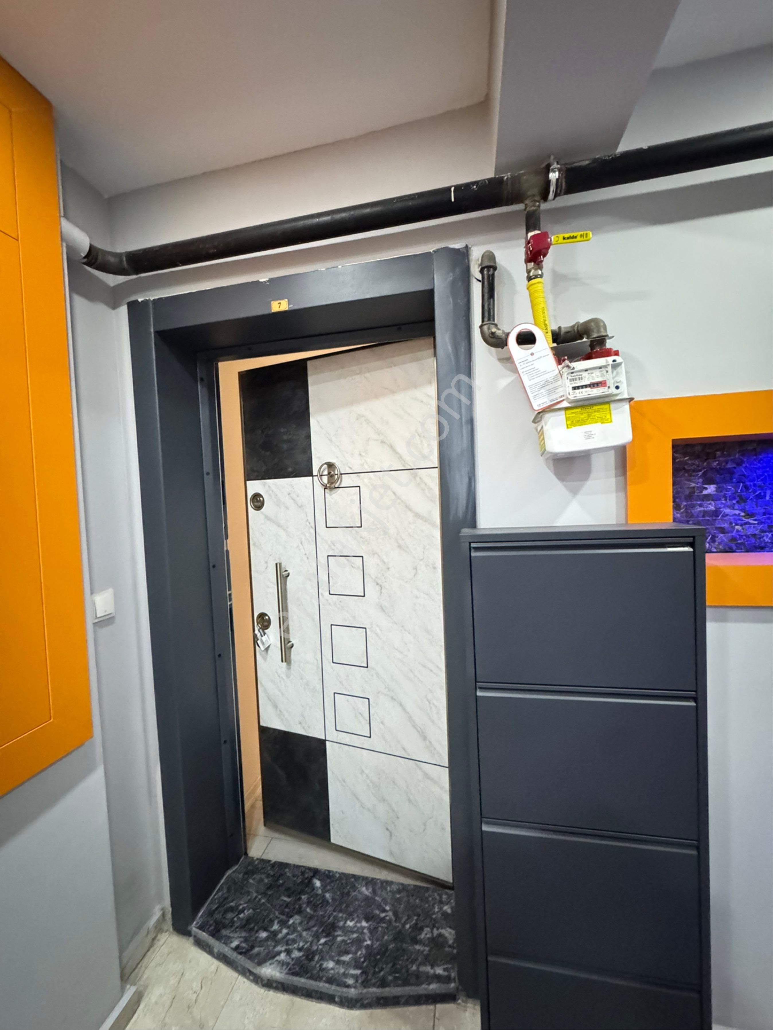 İzmir Konak Atilla Mahallesinde Üçyol Metro Yakını Sıfır Ayarında 1+1 Daire - Görsel 10