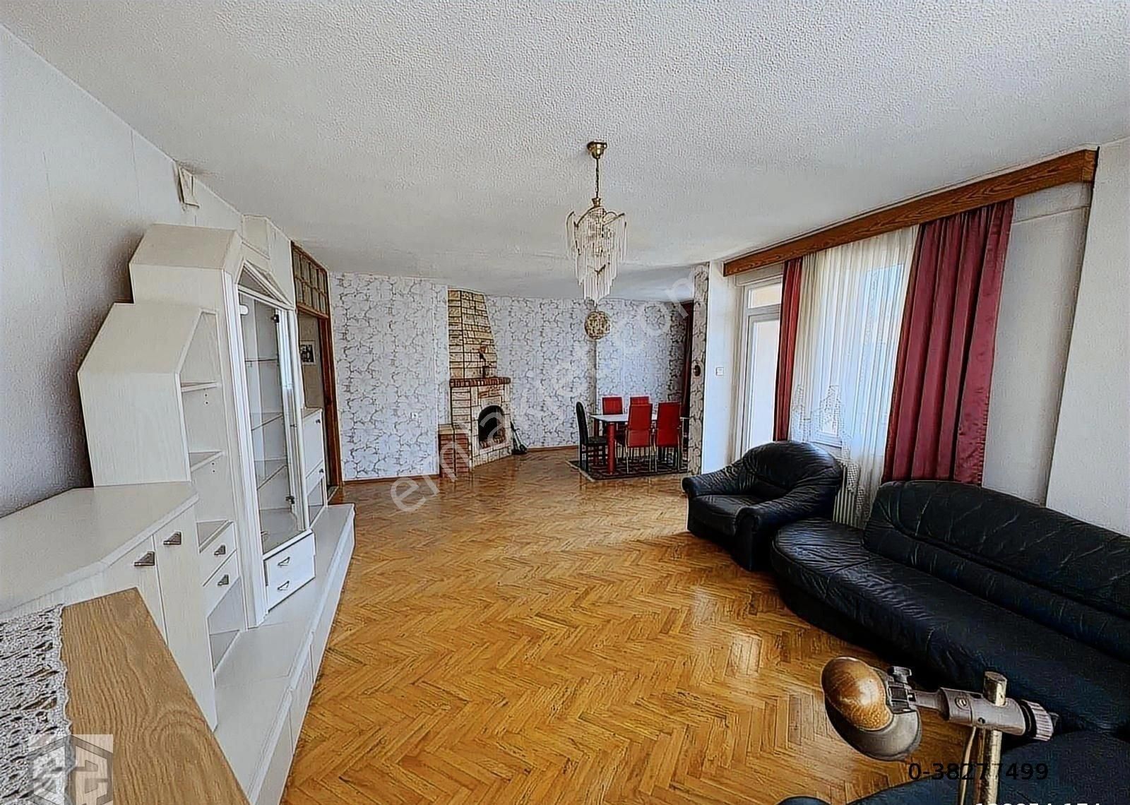 İzmir Selçuk Atatürk Mahallesinde Geniş 3+1 Daire - Görsel 11