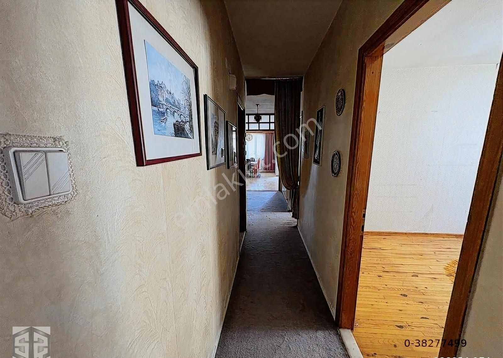 İzmir Selçuk Atatürk Mahallesinde Geniş 3+1 Daire - Görsel 13