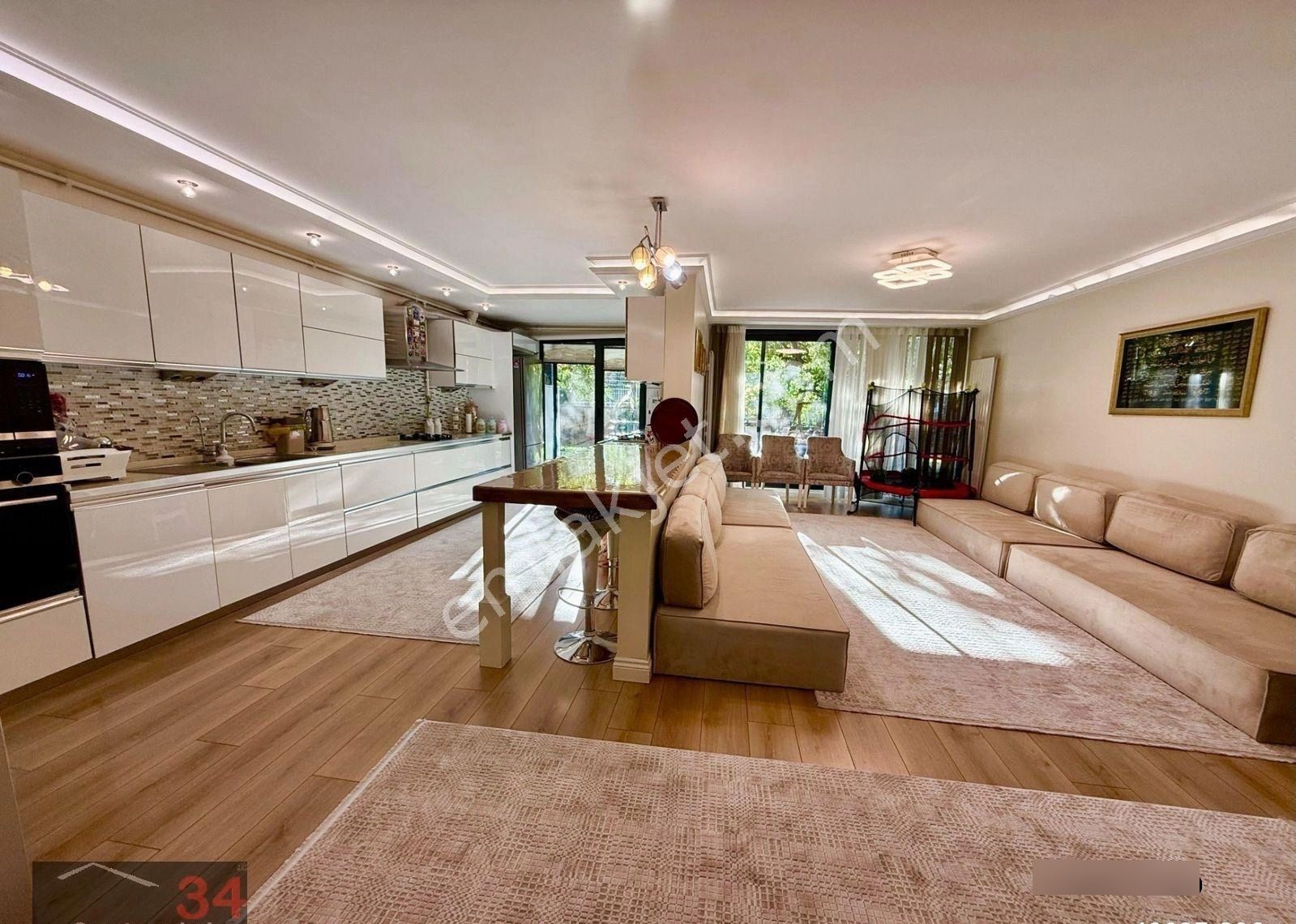 Bahçeşehir Efes Villaları Deniz Manzaralı Büyütülmüş Yenilenmiş Deniz Manzaralı Satılık Villa - Görsel 3