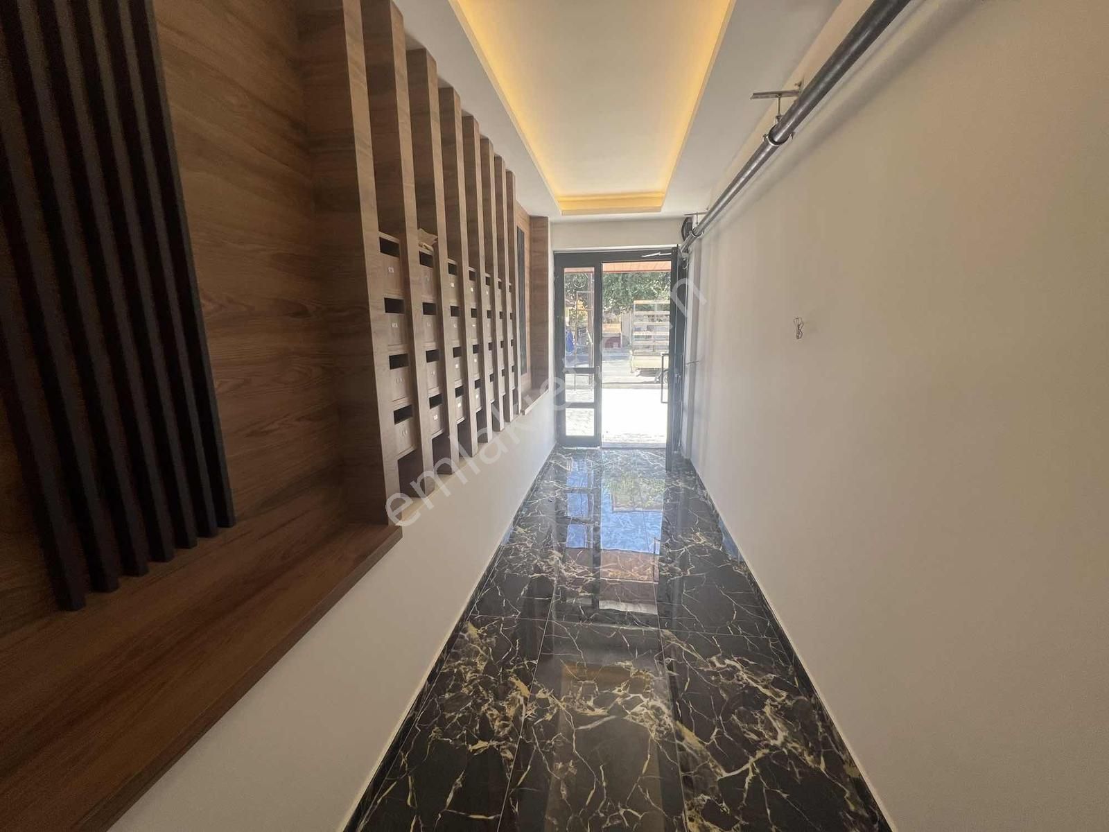 Etimesgut Merkezde Sıfır Binada Ara Katta Satılık 2+1 Daire - Görsel 14