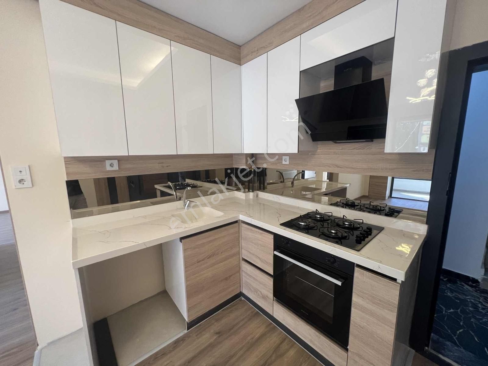 Etimesgut Merkezde Sıfır Binada Ara Katta Satılık 2+1 Daire - Görsel 4