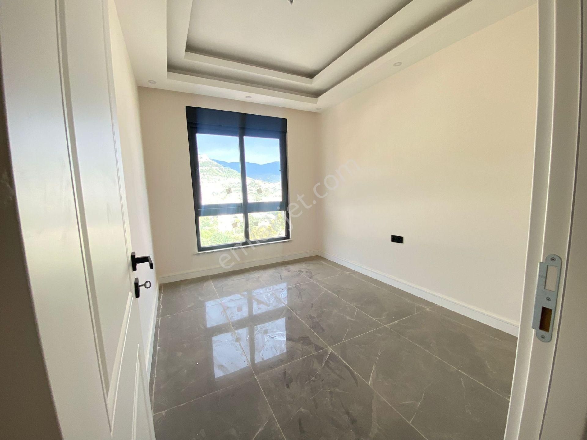 Alanya Çıplaklı Da Satılık 4+1 Ayrı Mutfak Dubleks Daire - Görsel 6