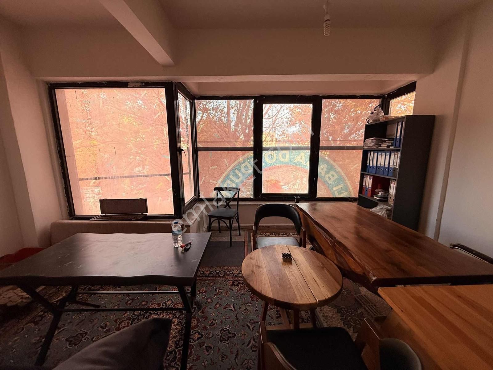 İzmit Fethiye Caddesi Devren Kiralık 6 Katlı Dükkan | Tapu54 - Görsel 10