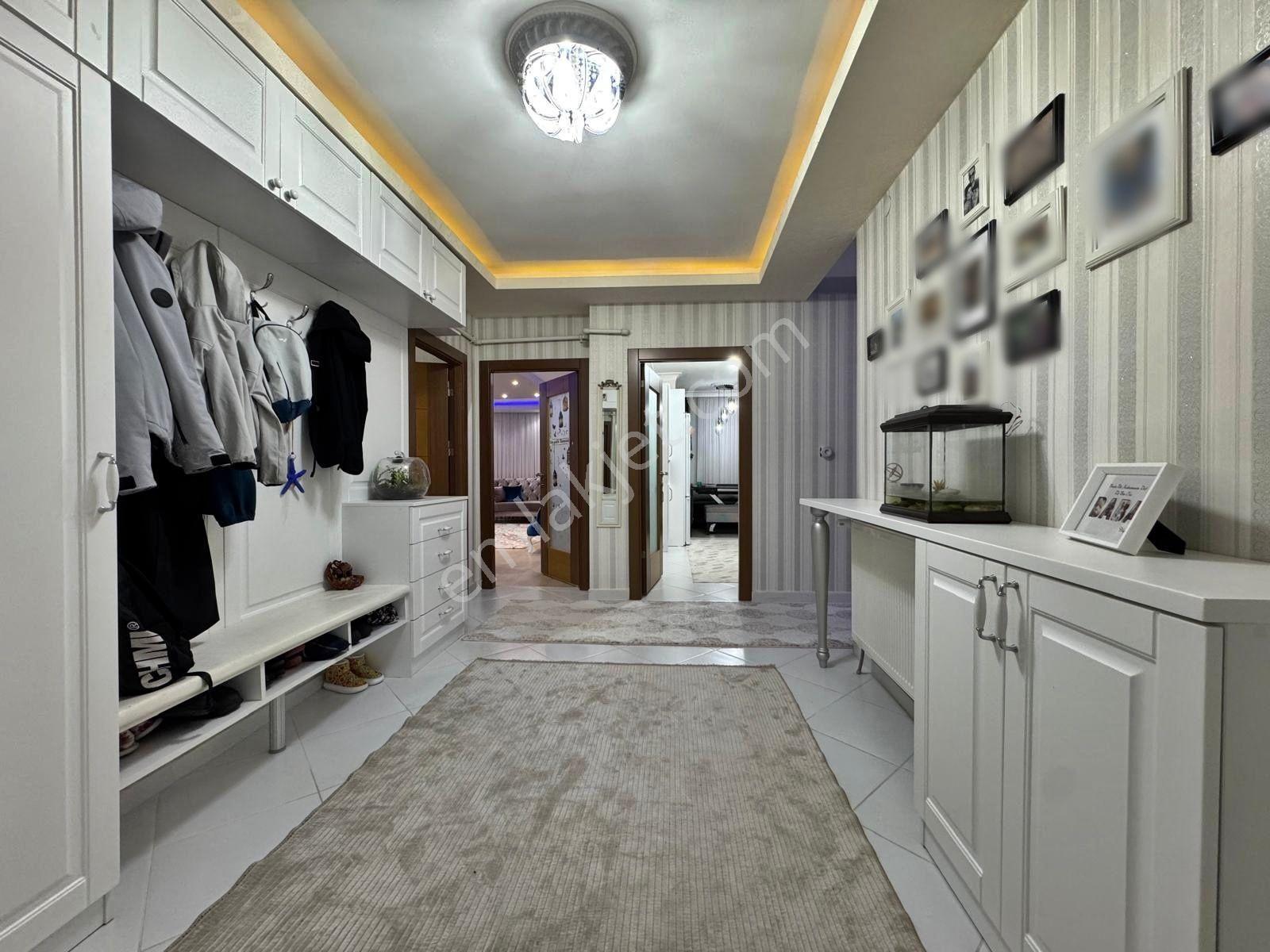 Atapark Mahallesi'nde Yeni Binada 3 Balkonlu Full Yapılı 4+1 - Görsel 34