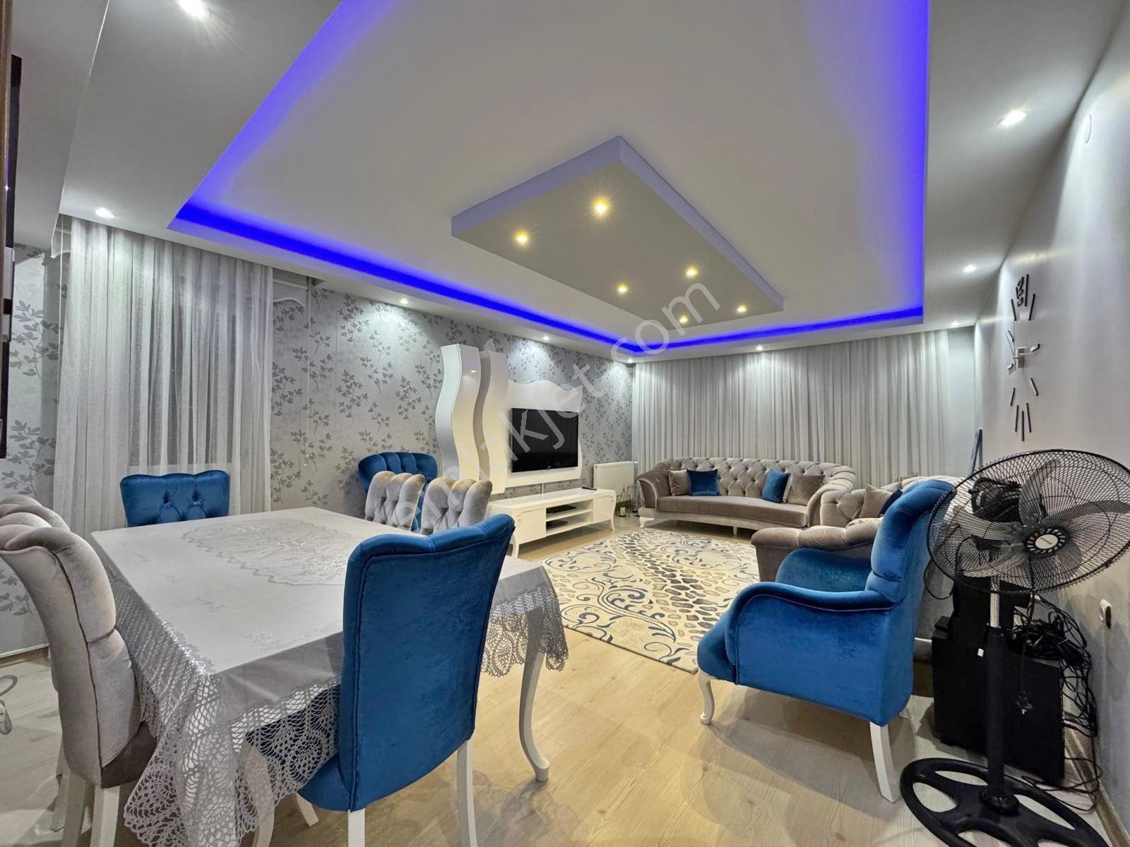 Atapark Mahallesi'nde Yeni Binada 3 Balkonlu Full Yapılı 4+1 - Görsel 14