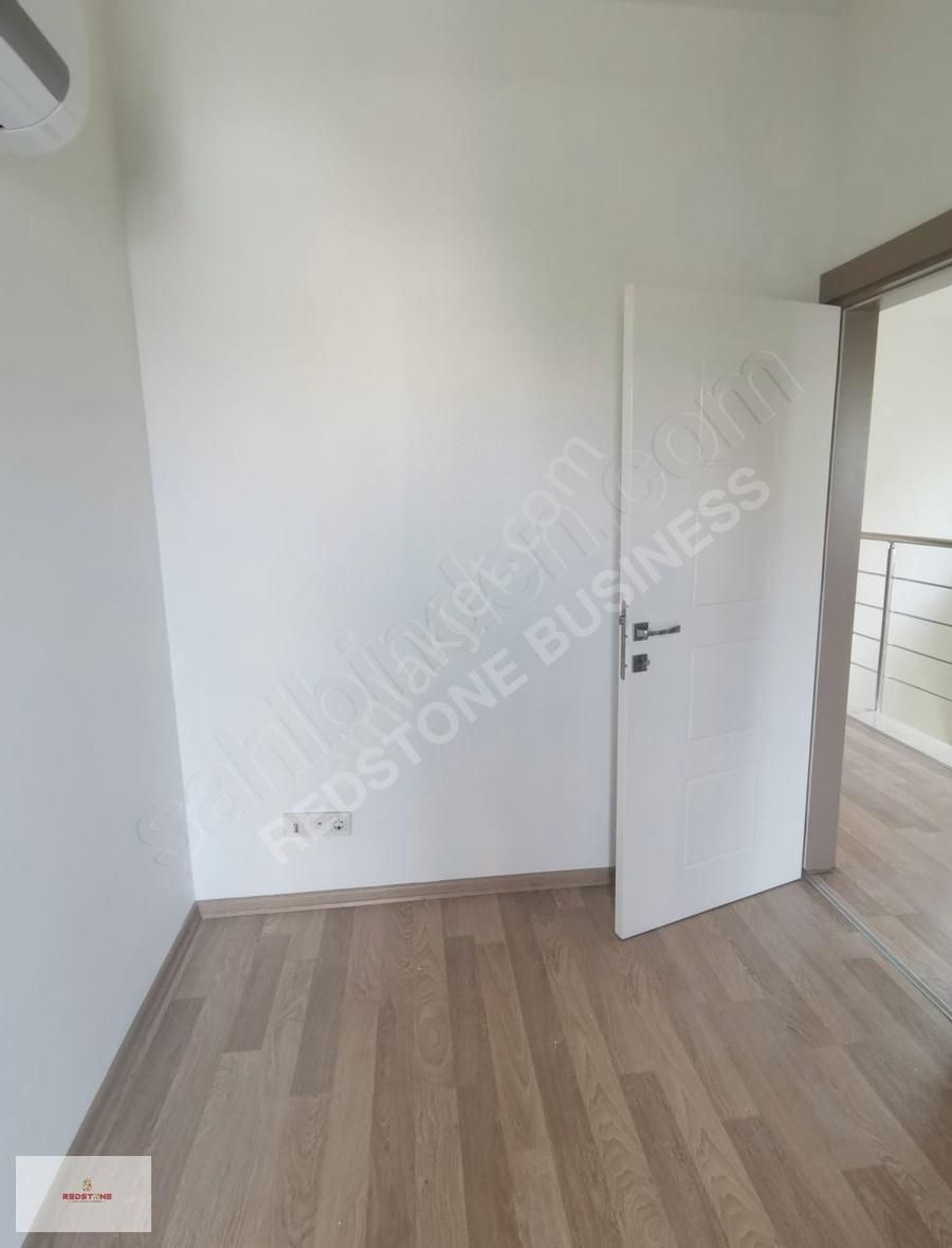 Barınaklar Bulvarı'nda Cadde Üstü Geniş Plaza Katı Kiralık Ofis - Görsel 22