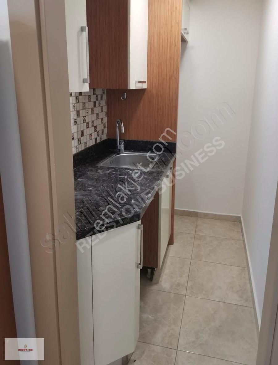 Barınaklar Bulvarı'nda Cadde Üstü Geniş Plaza Katı Kiralık Ofis - Görsel 15