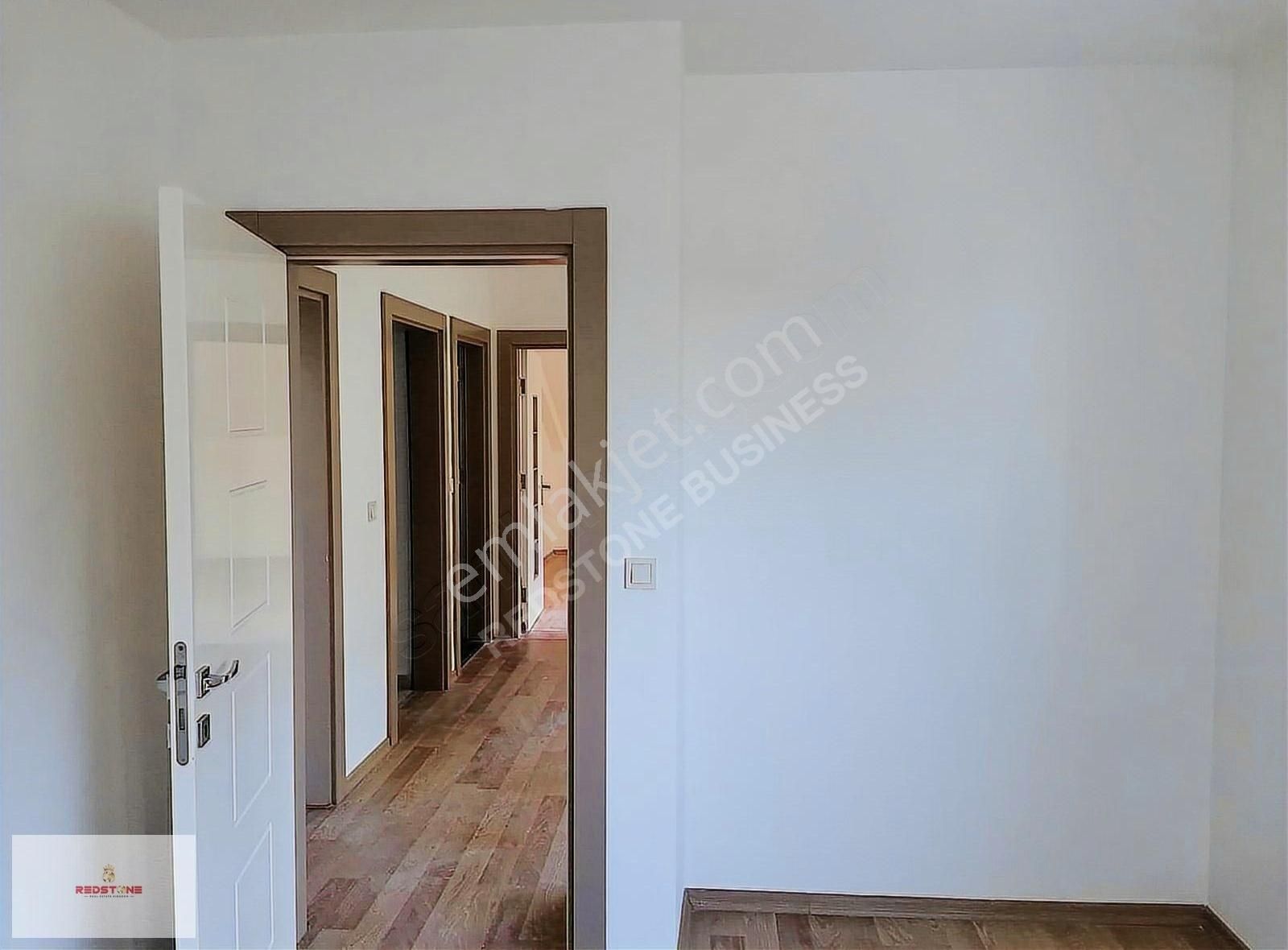 Barınaklar Bulvarı'nda Cadde Üstü Geniş Plaza Katı Kiralık Ofis - Görsel 13