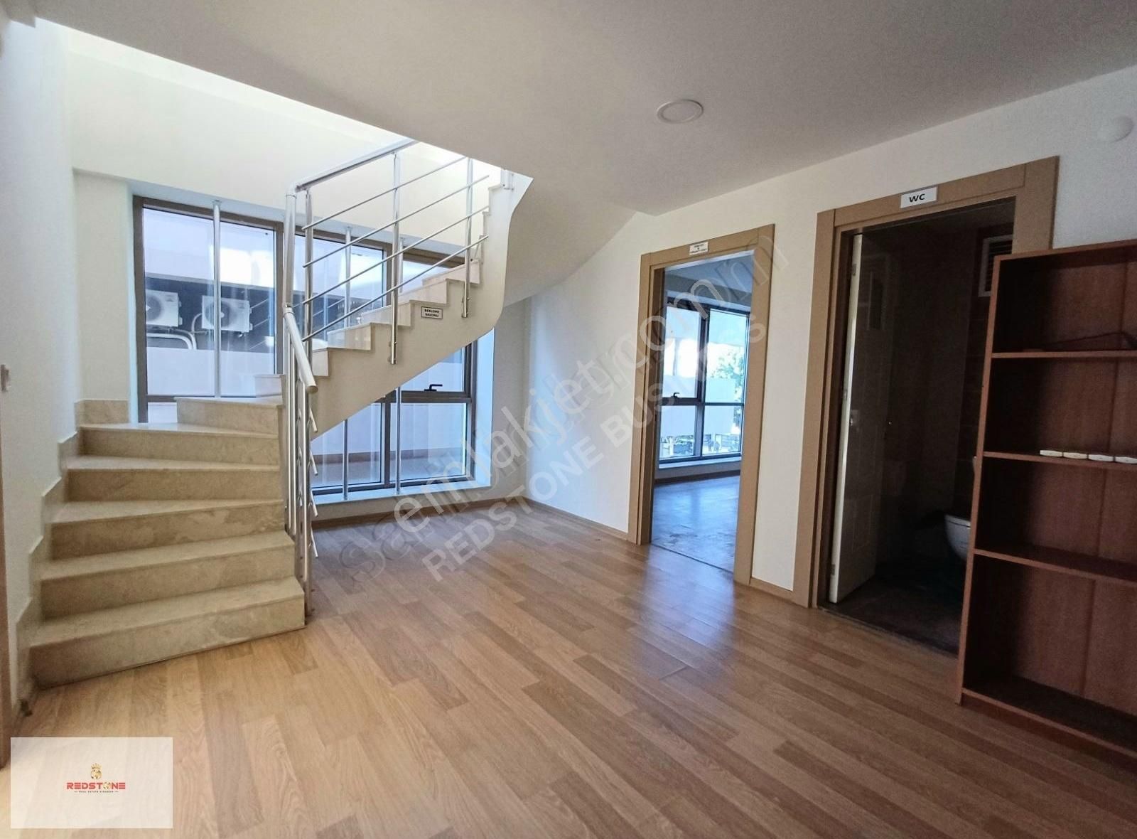 Barınaklar Bulvarı'nda Cadde Üstü Geniş Plaza Katı Kiralık Ofis - Görsel 25
